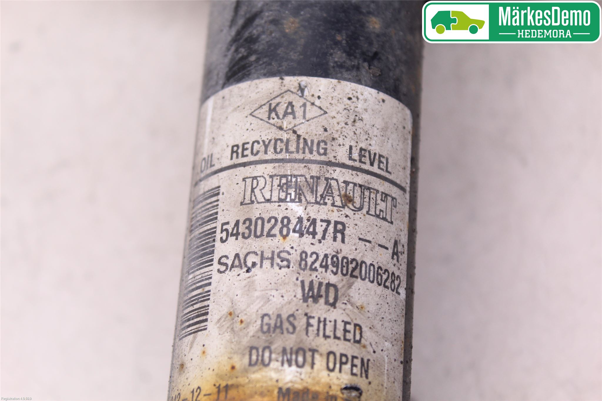 Dacia LODGY 12-18 Fjäderben Fram Vänster