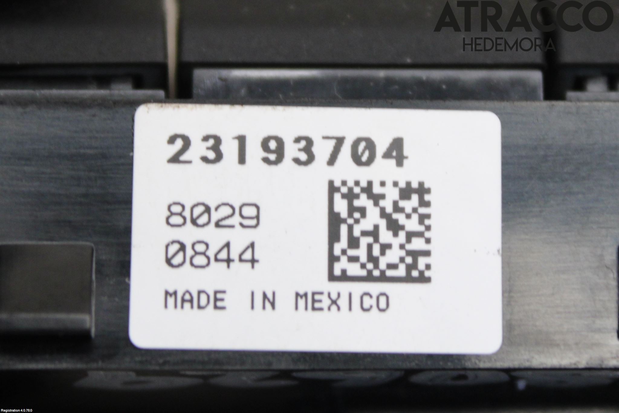 Opel INSIGNIA 17- Strömställare Multifunktion