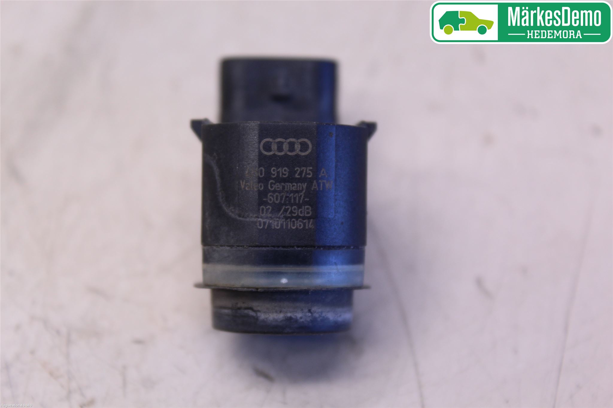 Skoda SUPERB 09-15 Parkeringshjälp Frontsensor