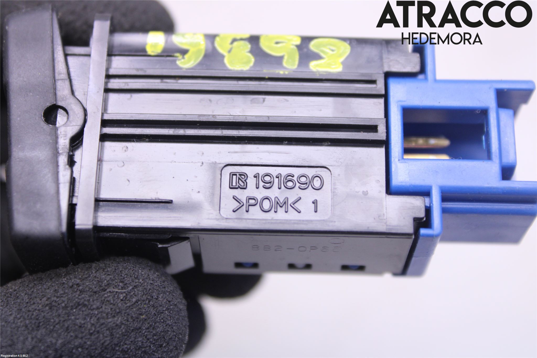 Toyota AURIS 13-19 Strömställare Stolvärme