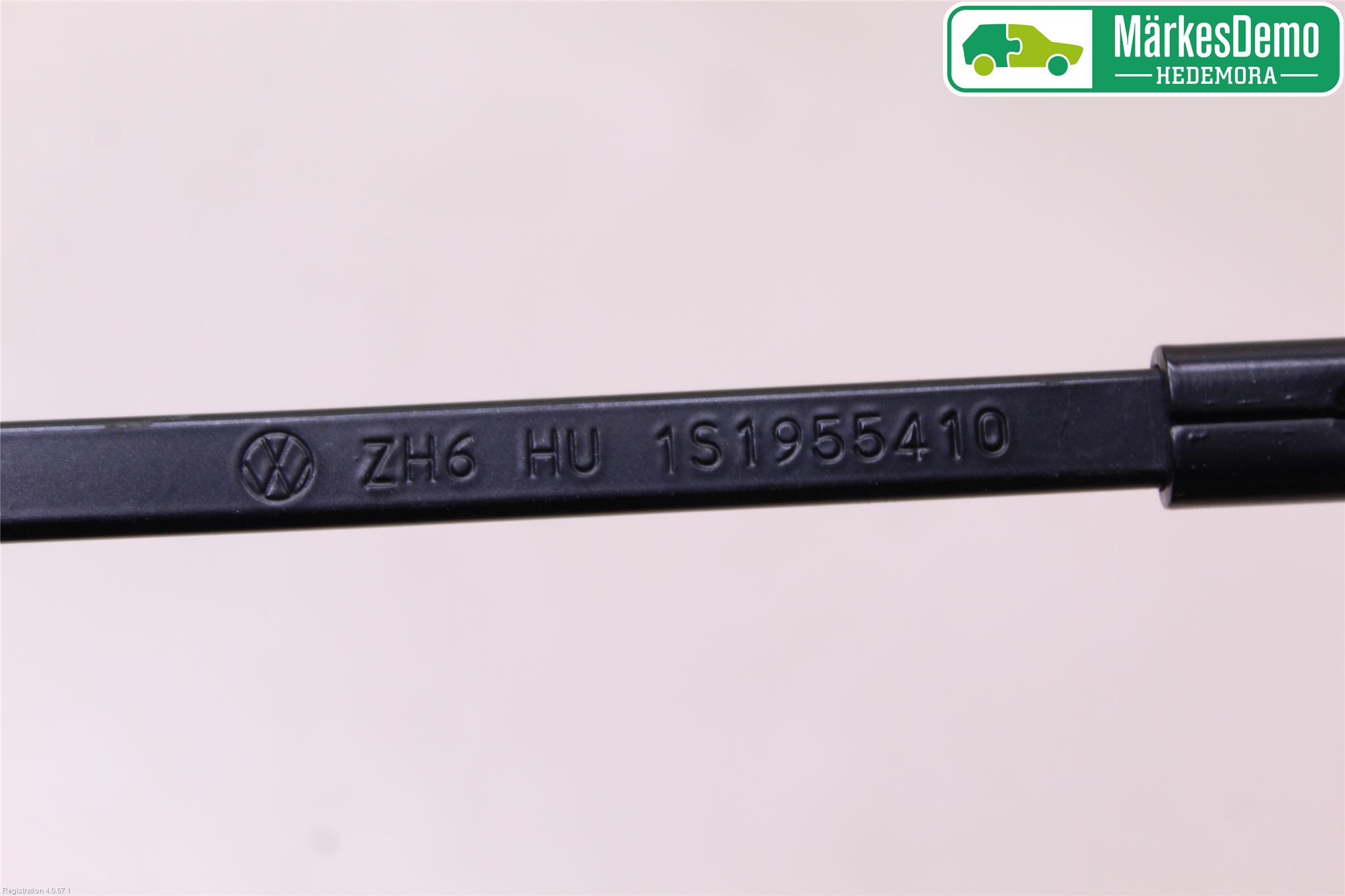 Volkswagen VW UP! / E-UP! Torkararm Armar Vindruta