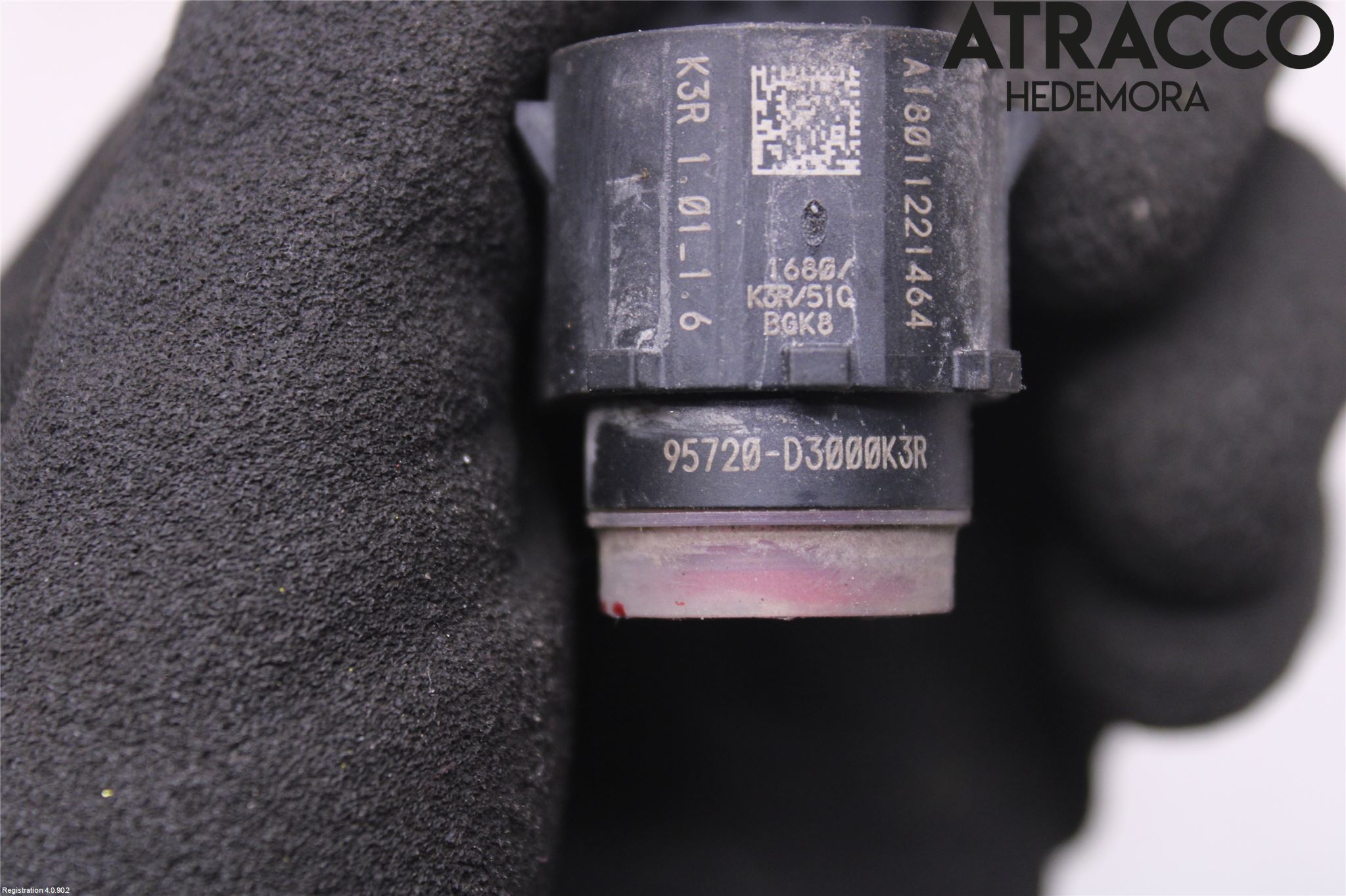 Kia OPTIMA 16-20 Parkeringshjälp Frontsensor