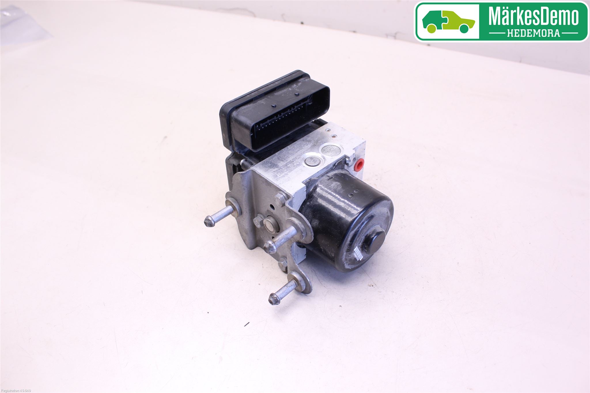 Volkswagen VW TRANSP/CARAVELLE (T5) 04-15 Abs Hydraulaggregat