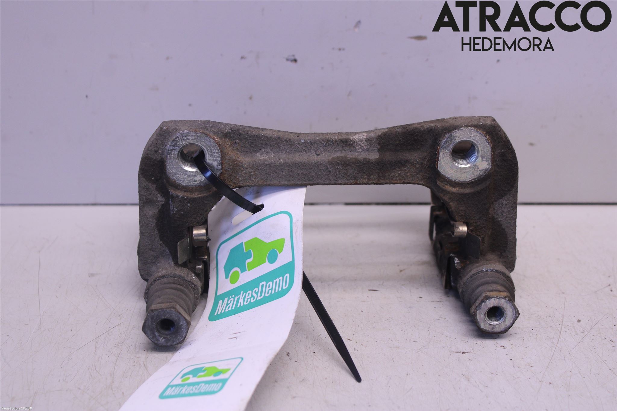 Mazda 2 (DJ) 15-22 Bromsokshållare