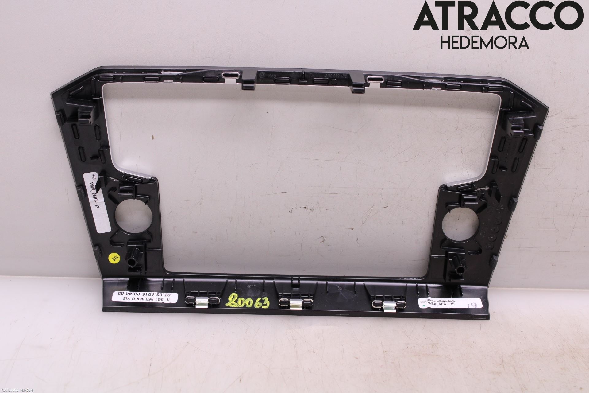 Volkswagen VW PASSAT 15-19 Instrument-Radio Sarg