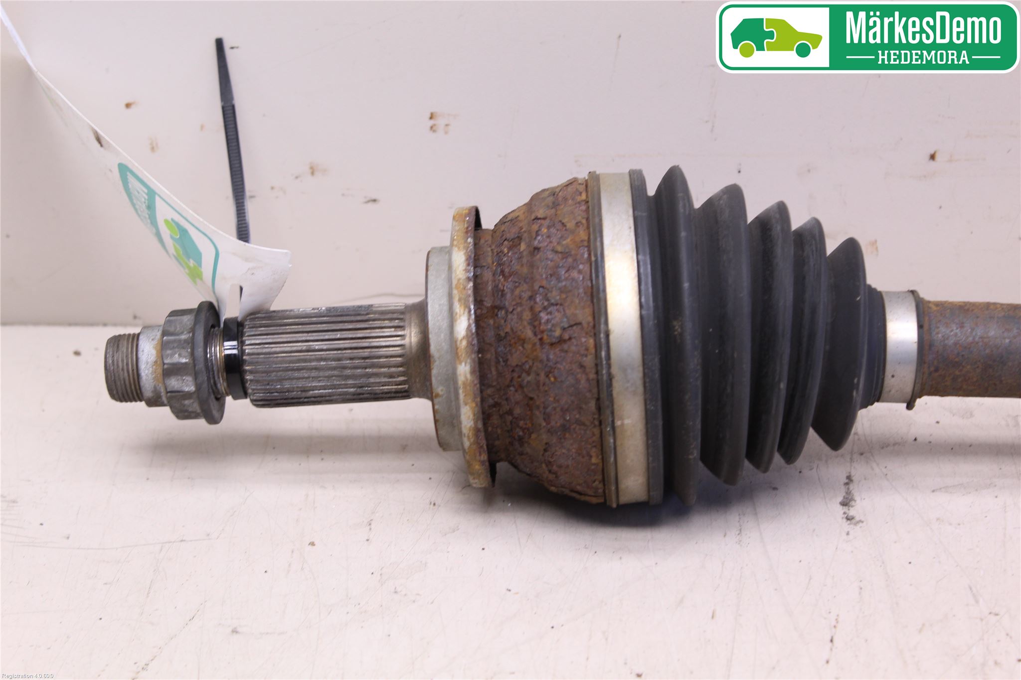 Toyota RAV 4 06-12 Drivaxel Fram Vänster