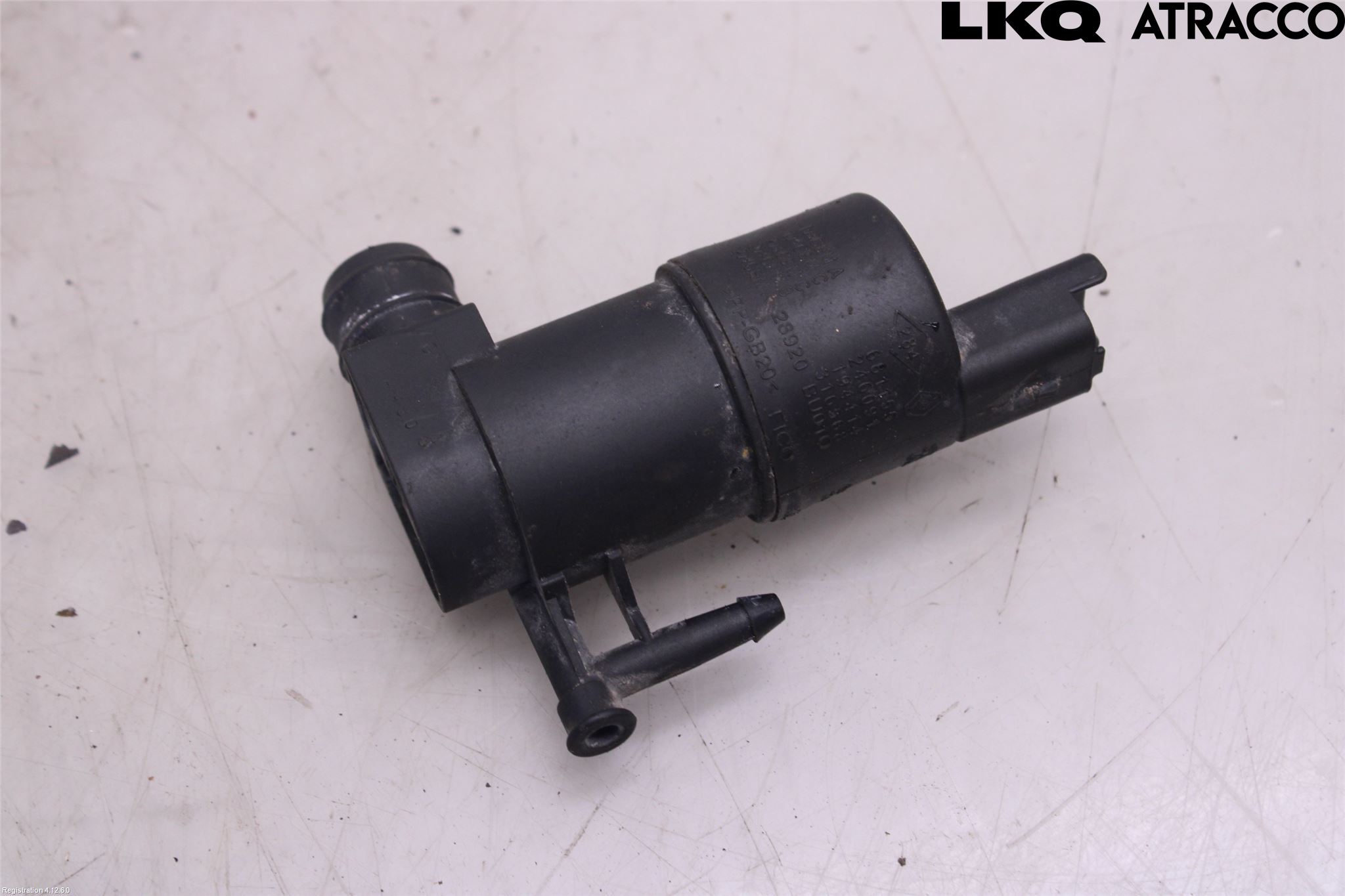 Nissan NV400 12-24 Spolarpump Vindruta