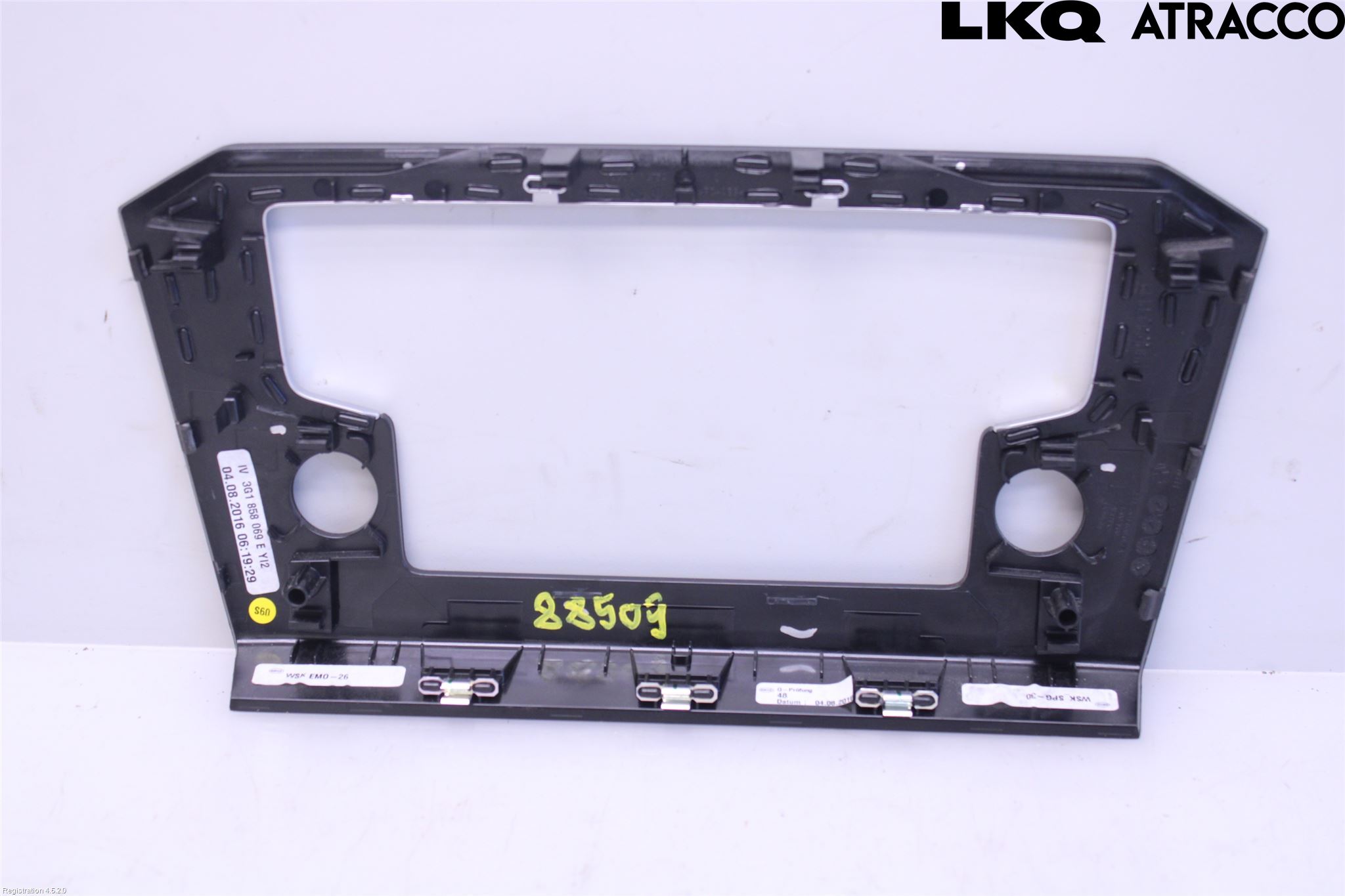 Volkswagen VW PASSAT 15-19 Instrument-Radio Sarg
