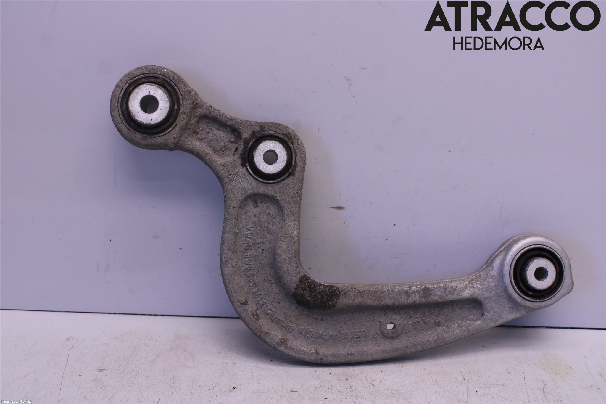 Audi A4/S4 B9 16-19 Bärarm Bak Övre Höger