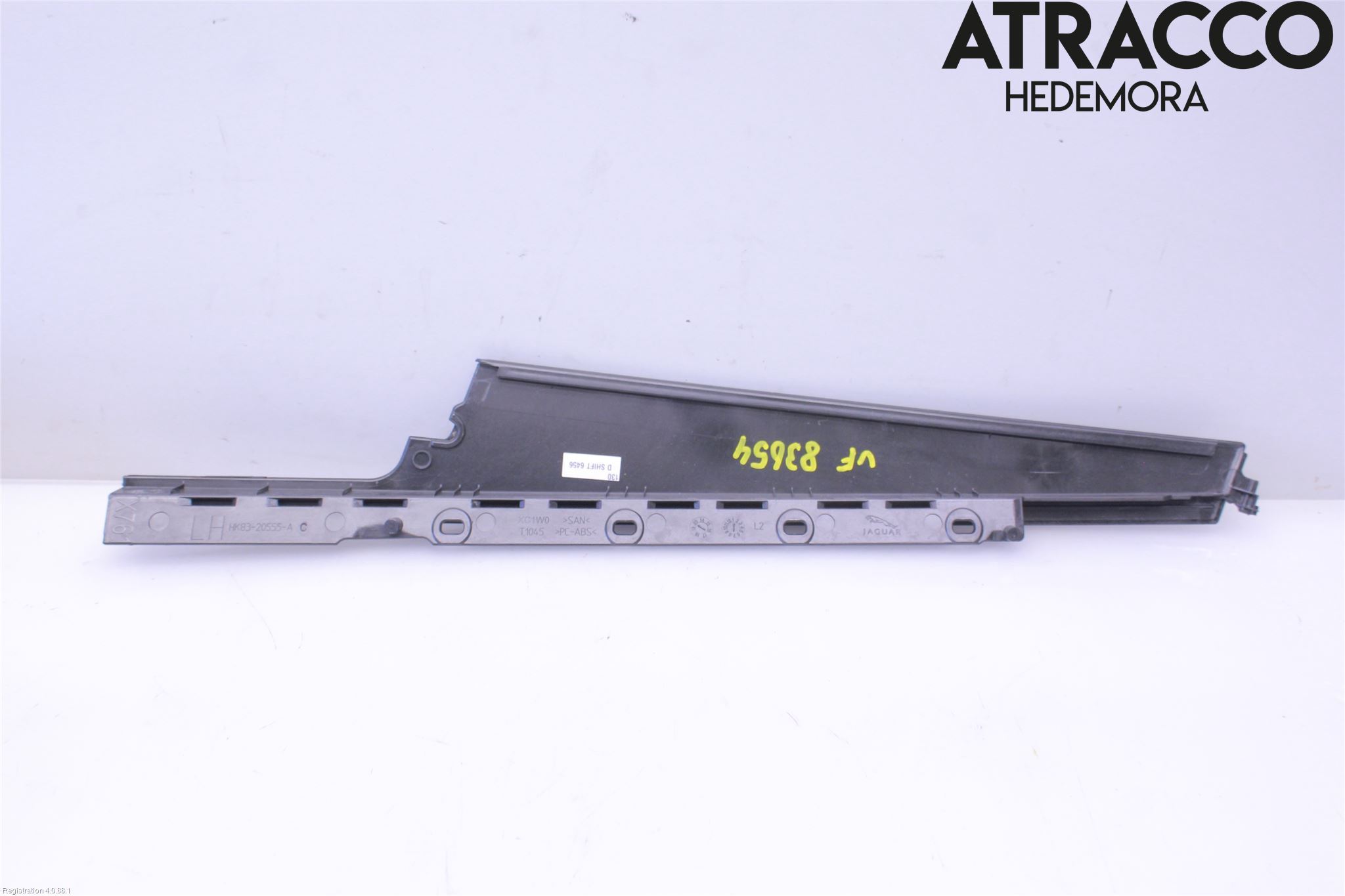 Jaguar F-PACE Dörr Dekorlist Fram Vä