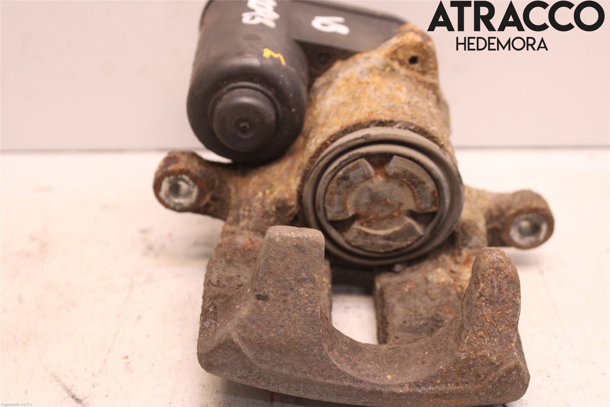 Audi Q3 8U 12-18 Bromsok Bak Vänster