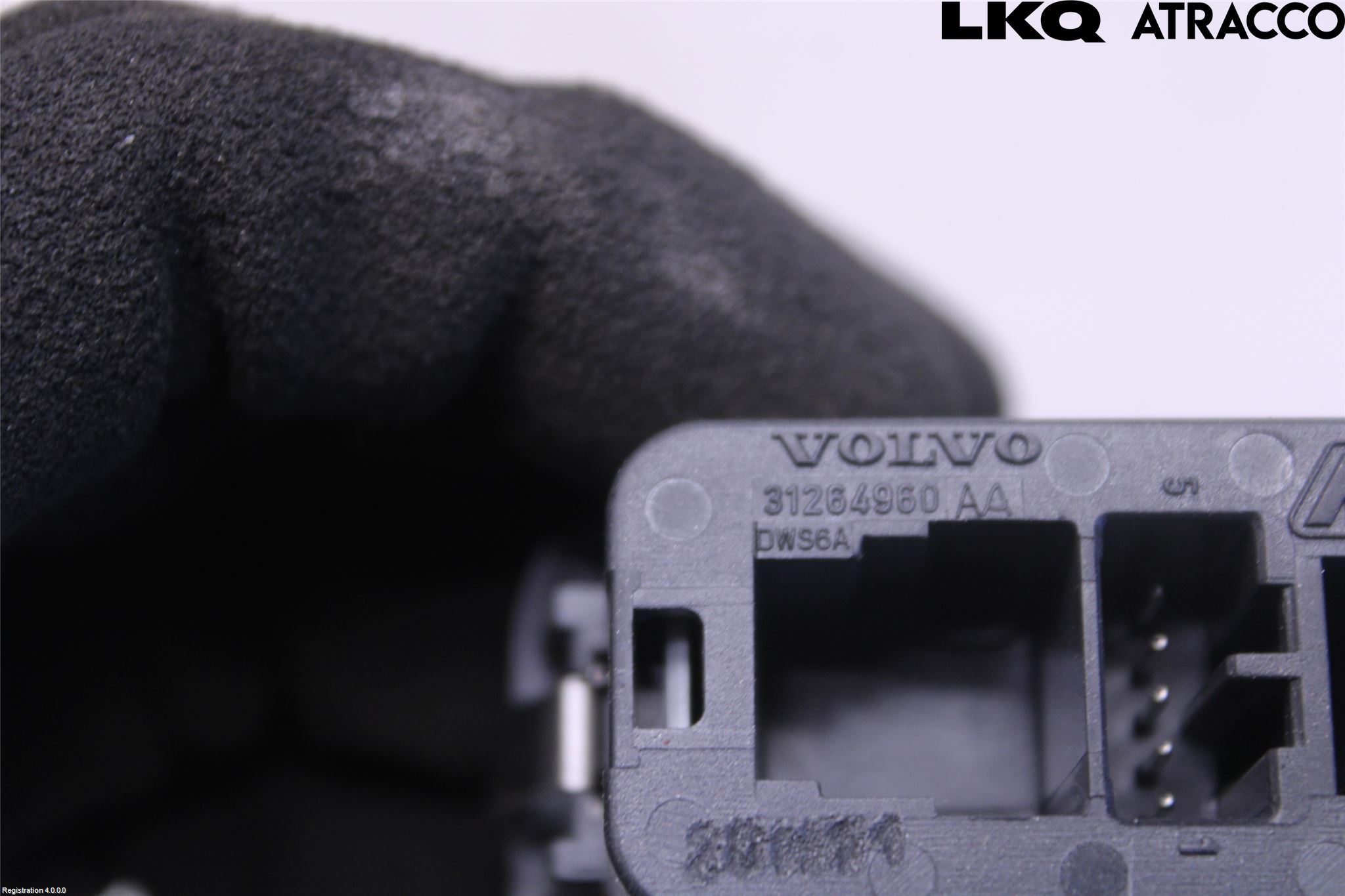 Volvo V70 08-13 Strömställare Baklucka