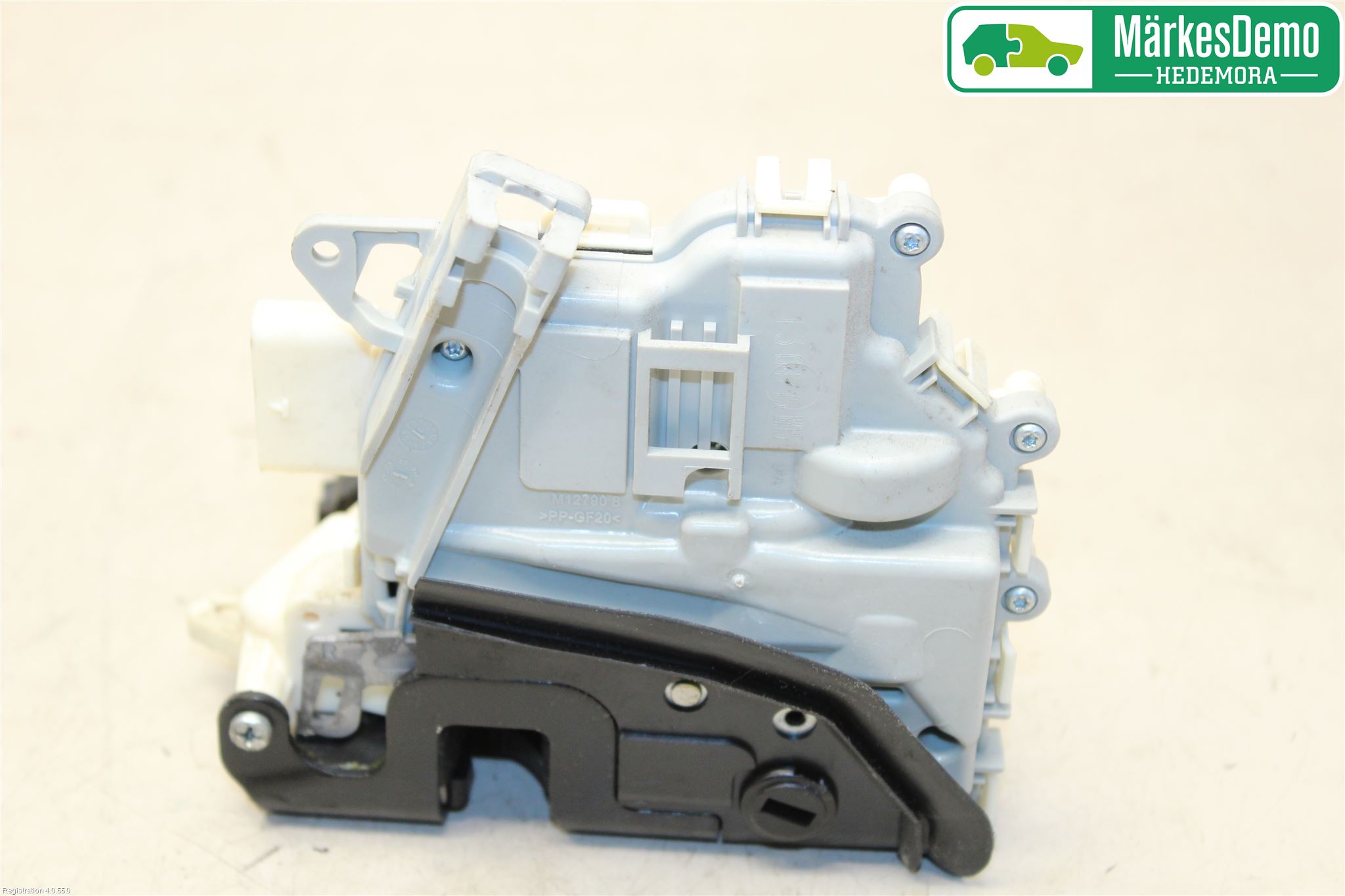 Audi A4 12-15 Låskista-Dörrlås