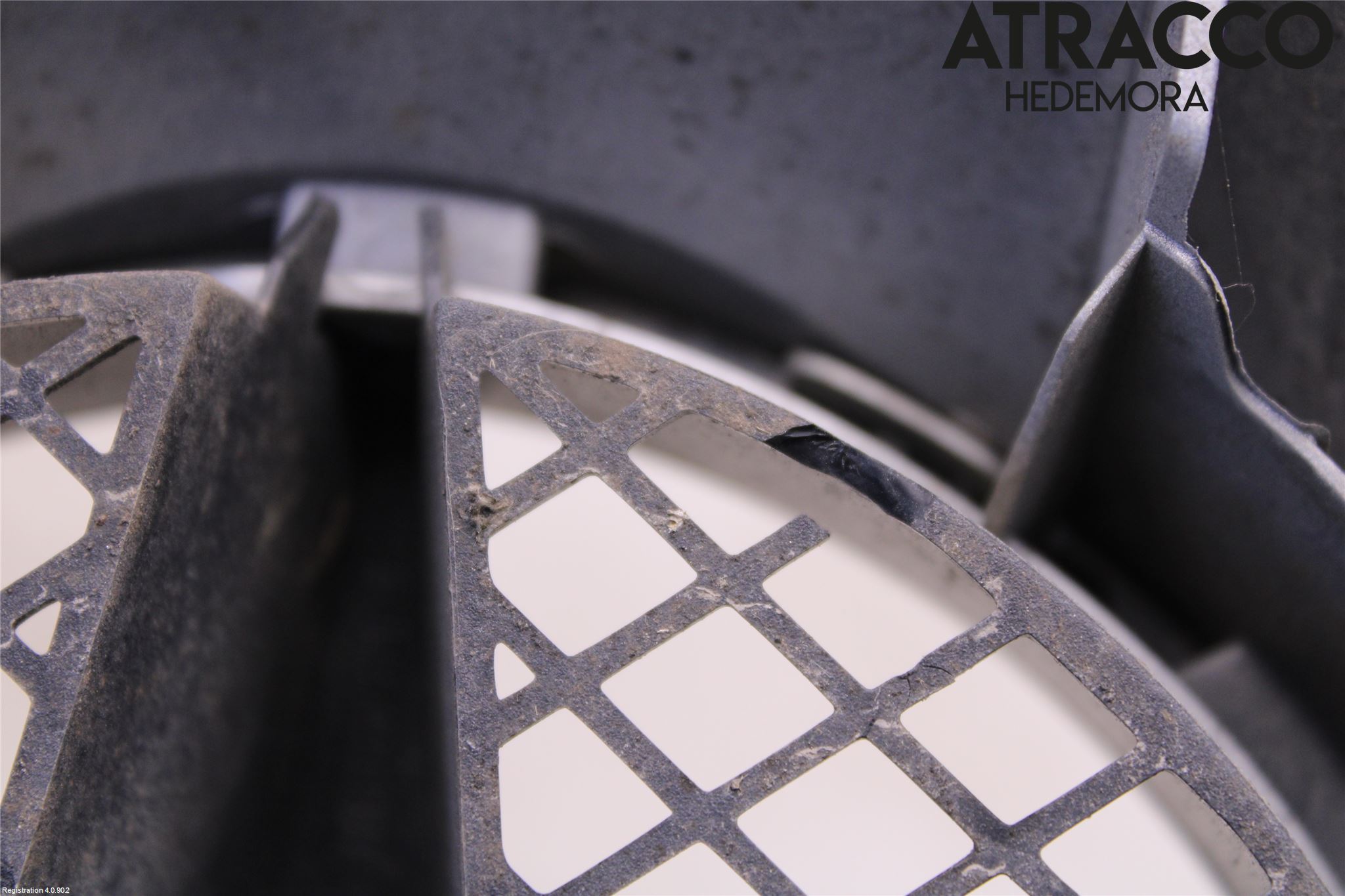 Mercedes-Benz MB B-KLASS (W245) 05-12 Grill Komp