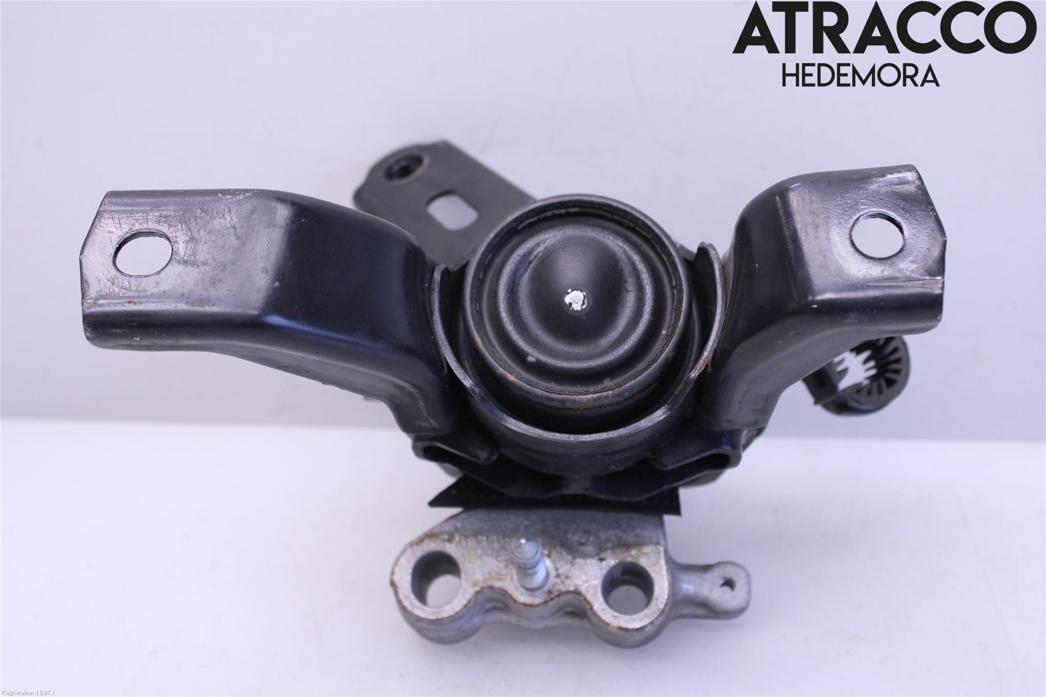 Toyota AURIS 13-19 Motorfäste