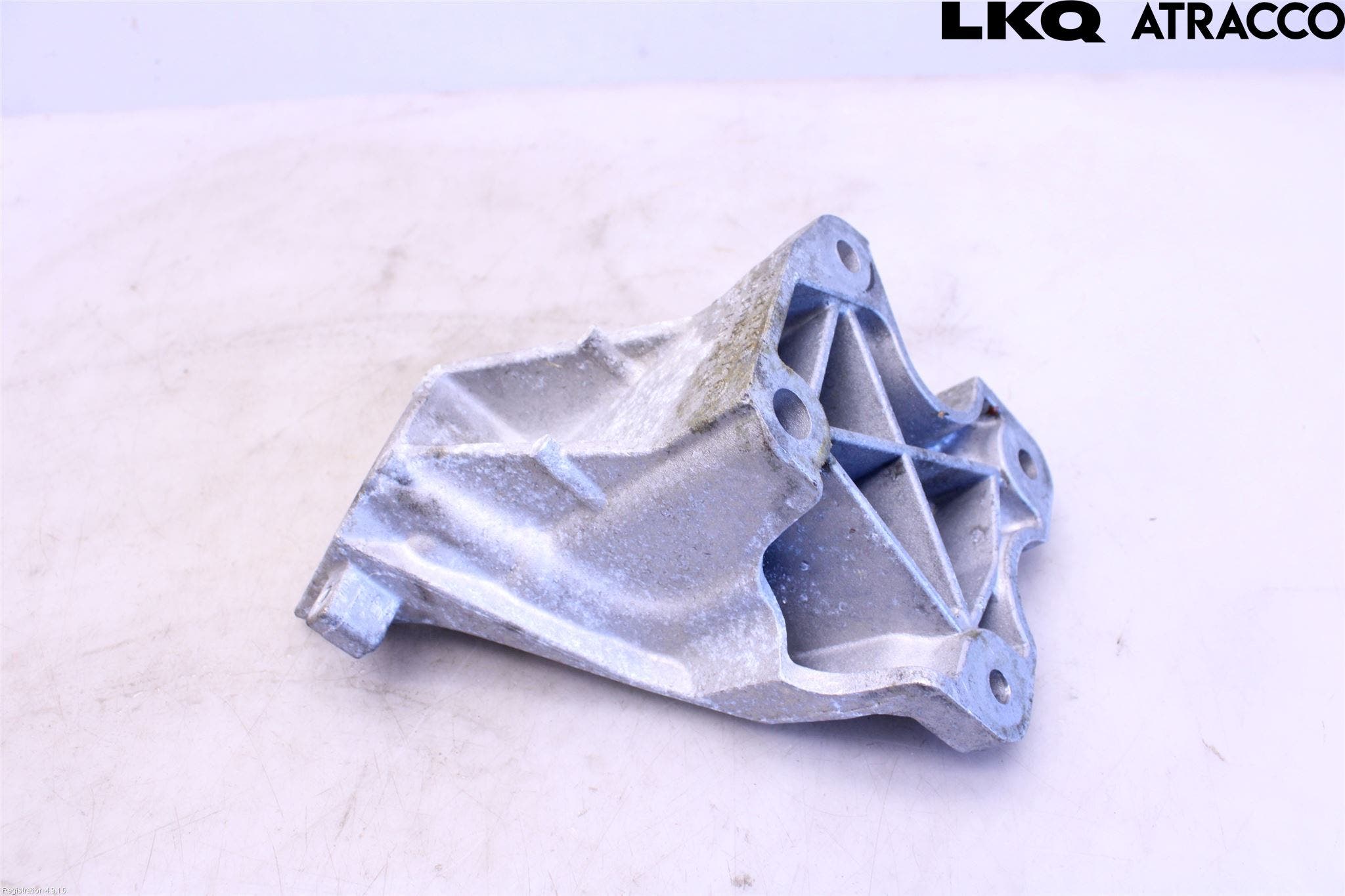 Landrover DEFENDER (L663) 20- Motorfäste