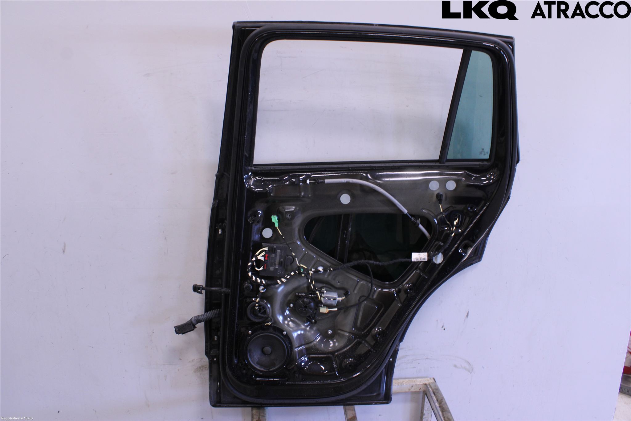 Volkswagen VW TIGUAN 16-24 Dörr Bak Höger