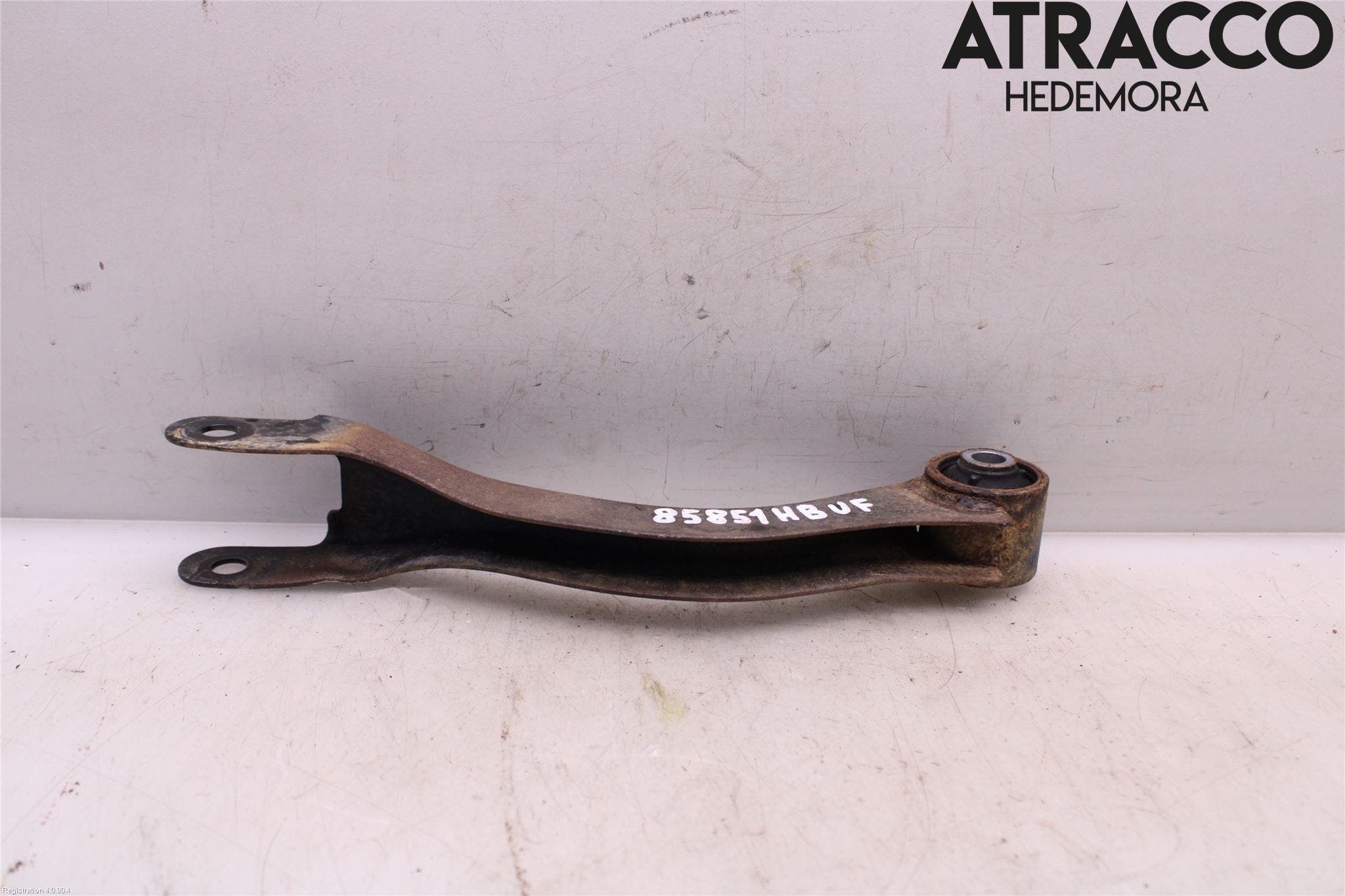 Subaru OUTBACK 15-20 Bärarm Bak Höger