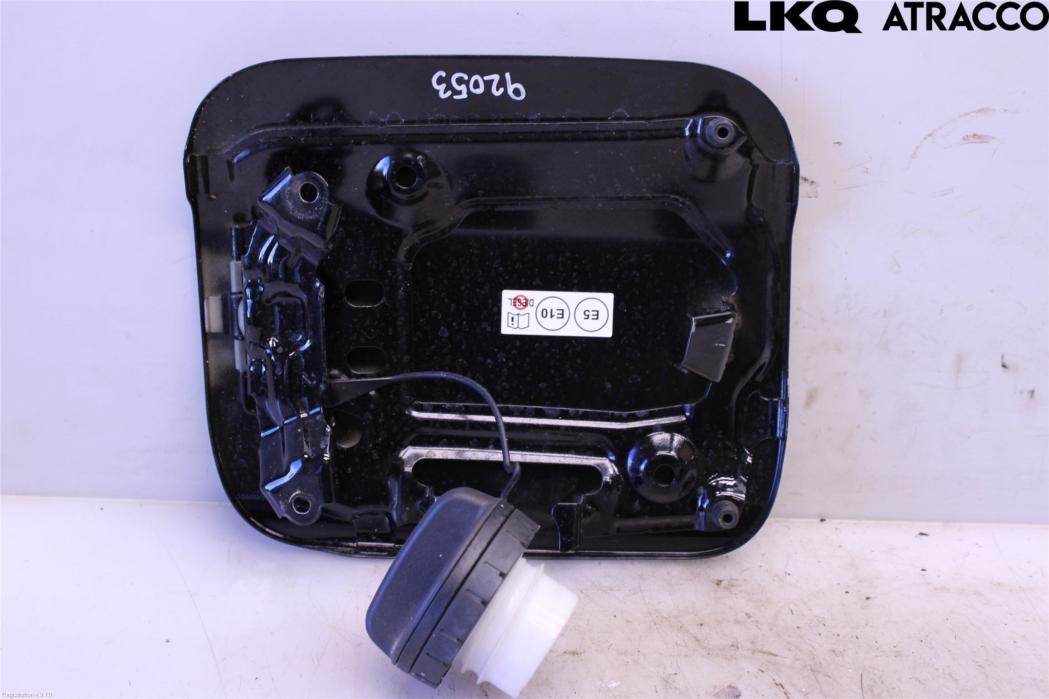 Toyota COROLLA CROSS XG10 22- Tanklucka