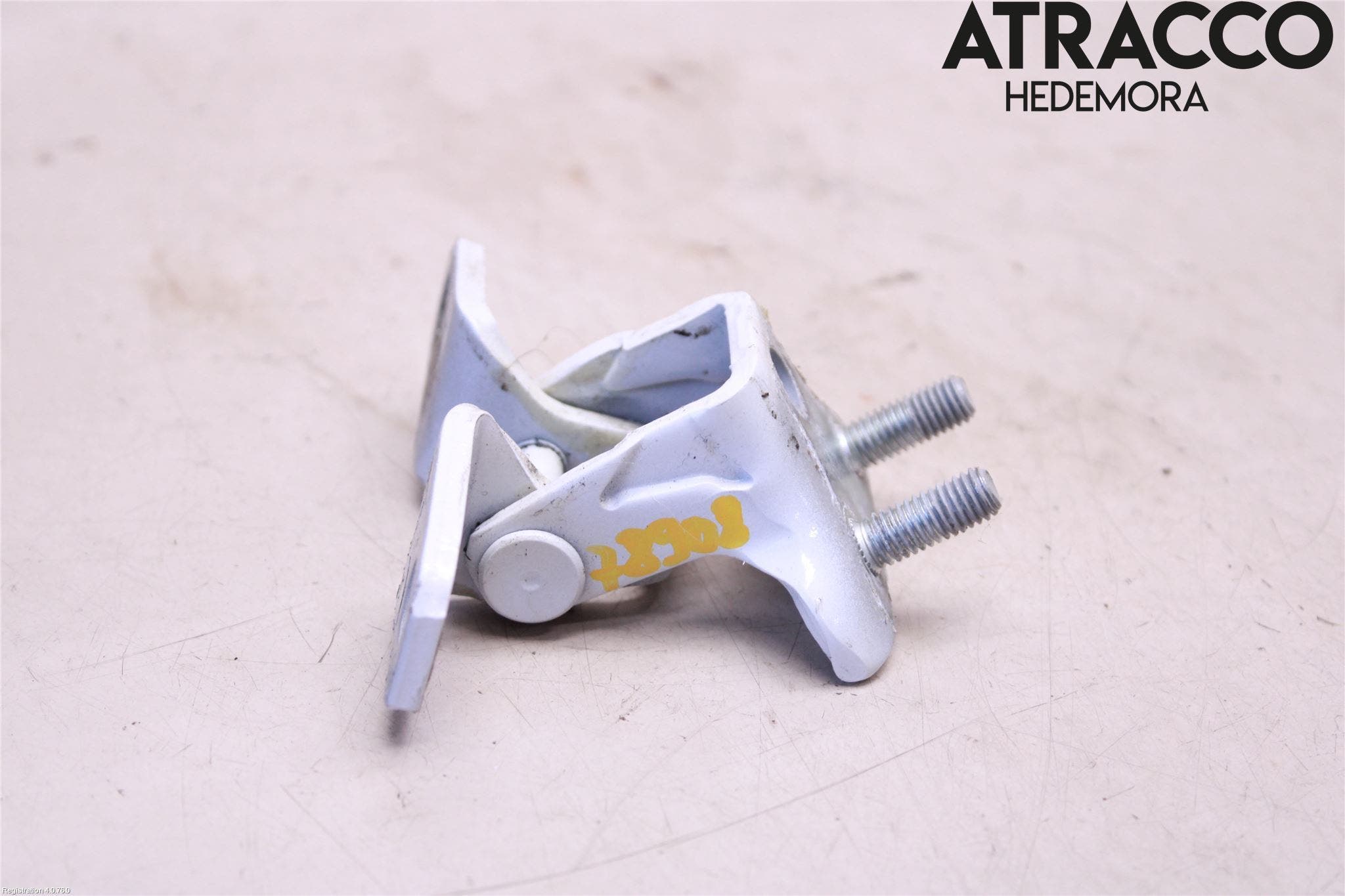 Mitsubishi OUTLANDER 13-21 Dörrgångjärn