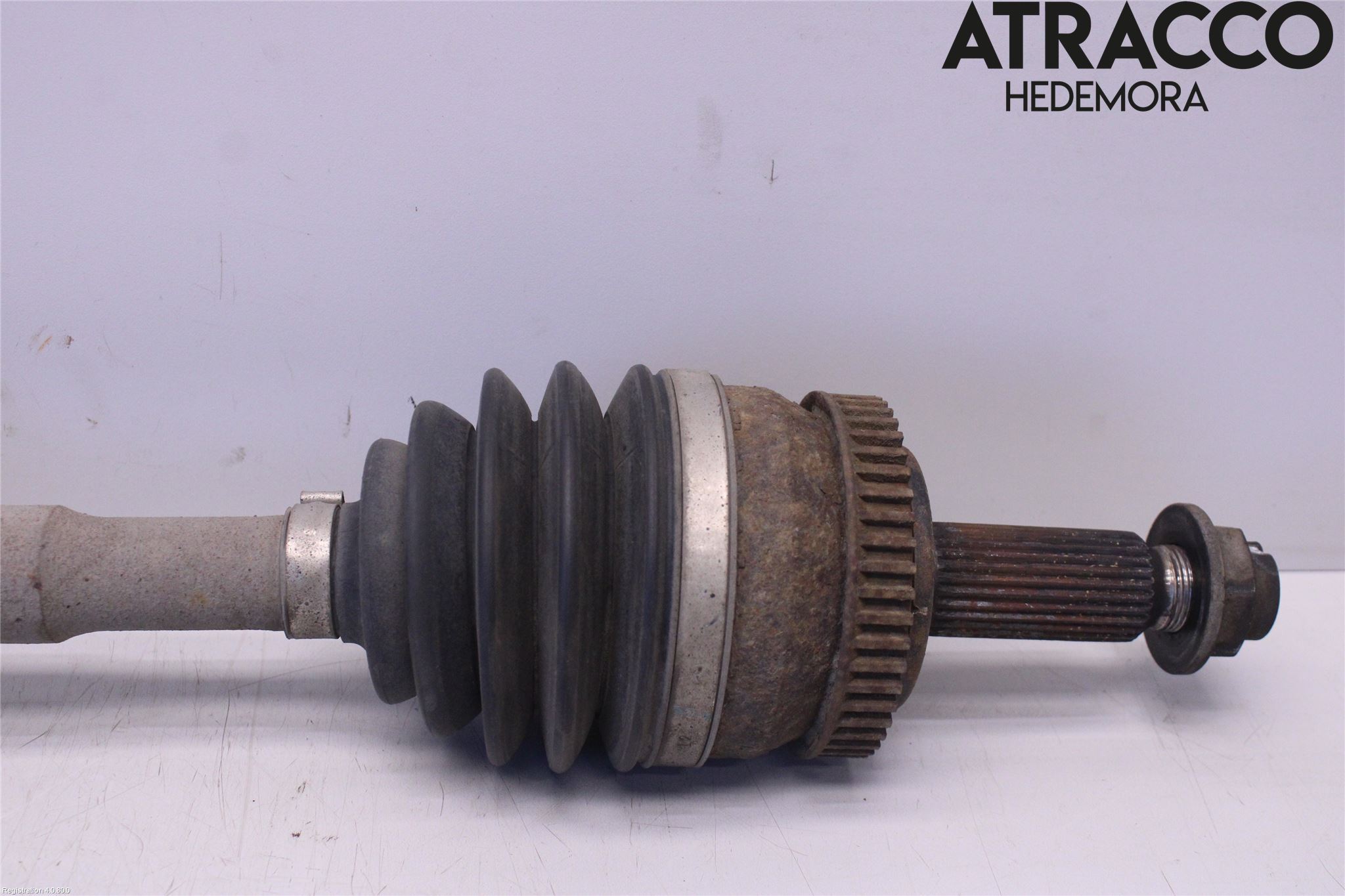 Kia CARENS III 13-19 Drivaxel Fram Höger