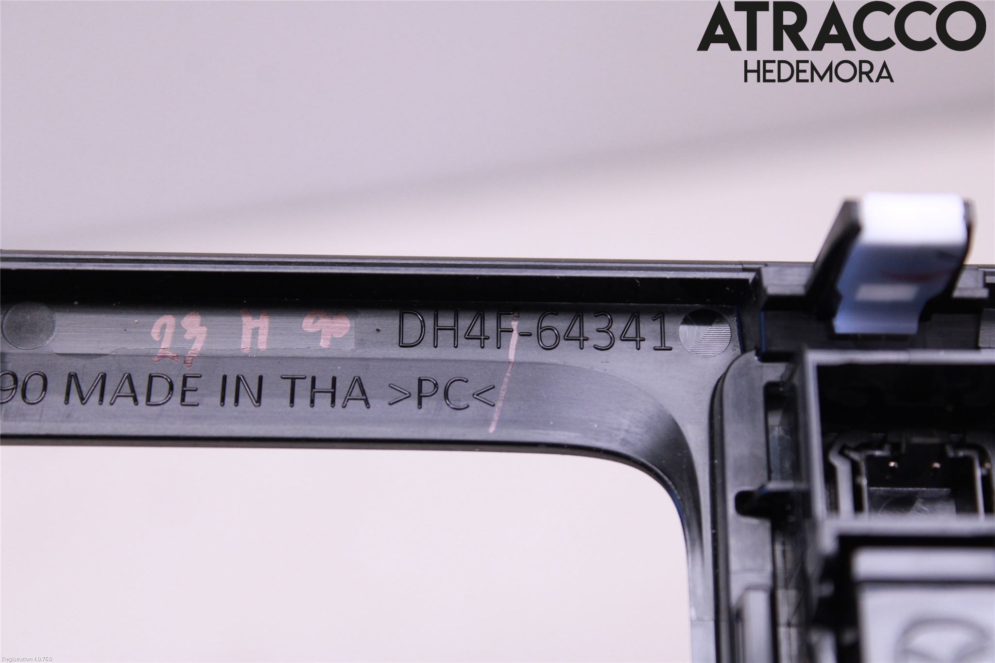 Mazda CX-3 Inredning Sarg Växelspak