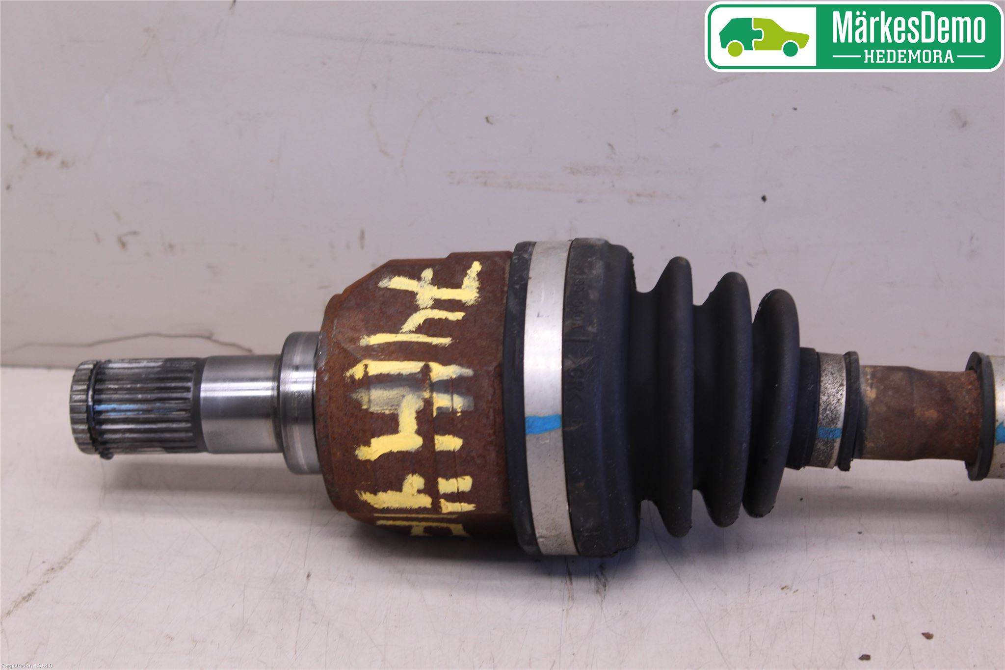 Hyundai i30 GD 13-17 Drivaxel Fram Vänster