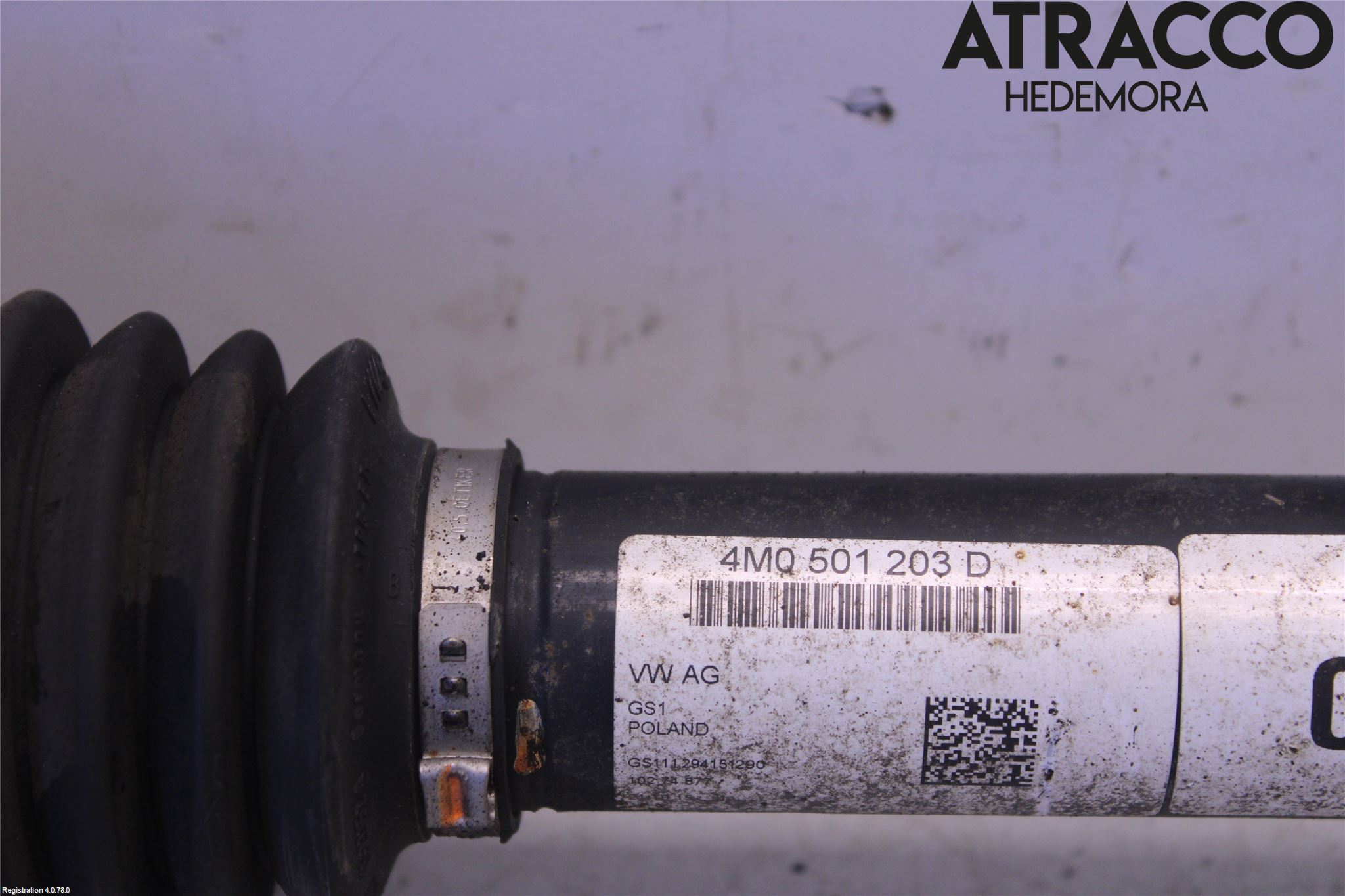 Audi Q7/SQ7 Drivaxel Bak Vänster