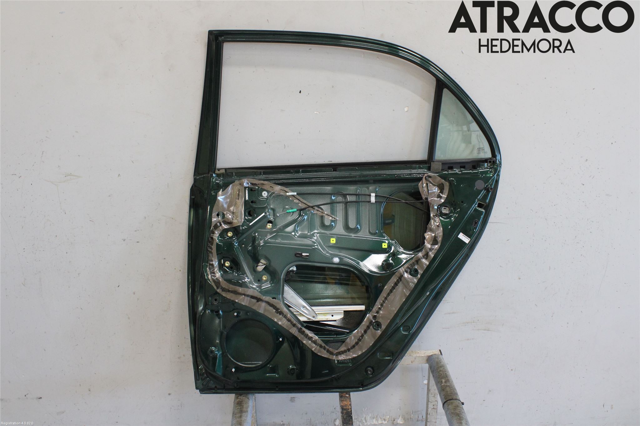 Toyota COROLLA 02-07 Dörr Bak Höger