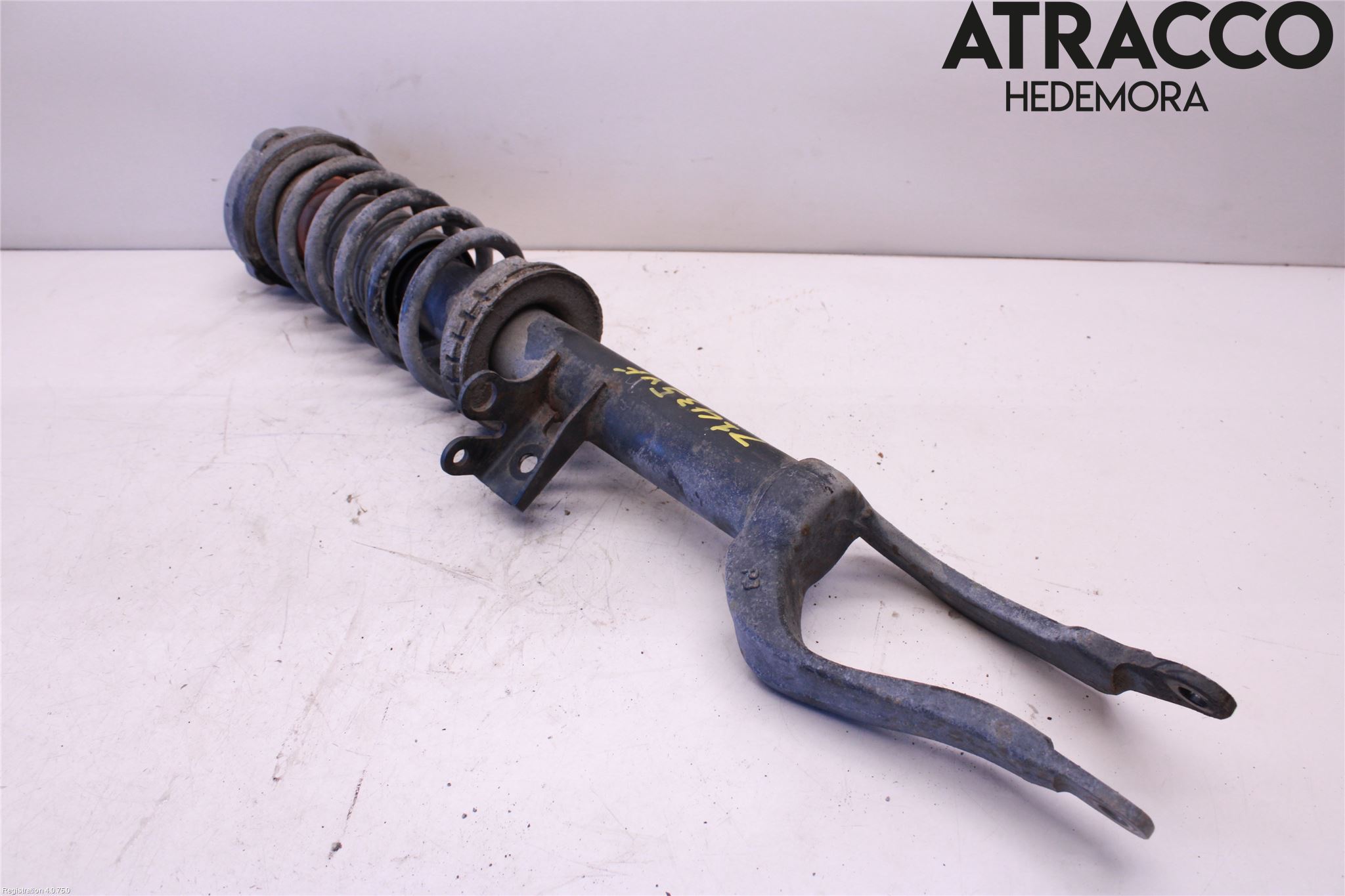 BMW 5 F10/F11/F18 09-17 Fjäderben Fram Vänster