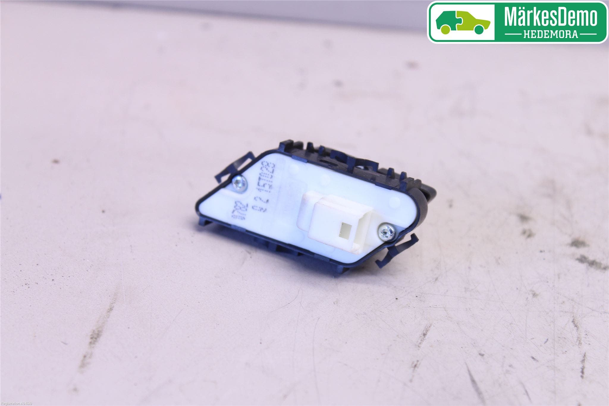 Mercedes-Benz MB C-KLASS (W205) 14-21 Strömställare Centrallås