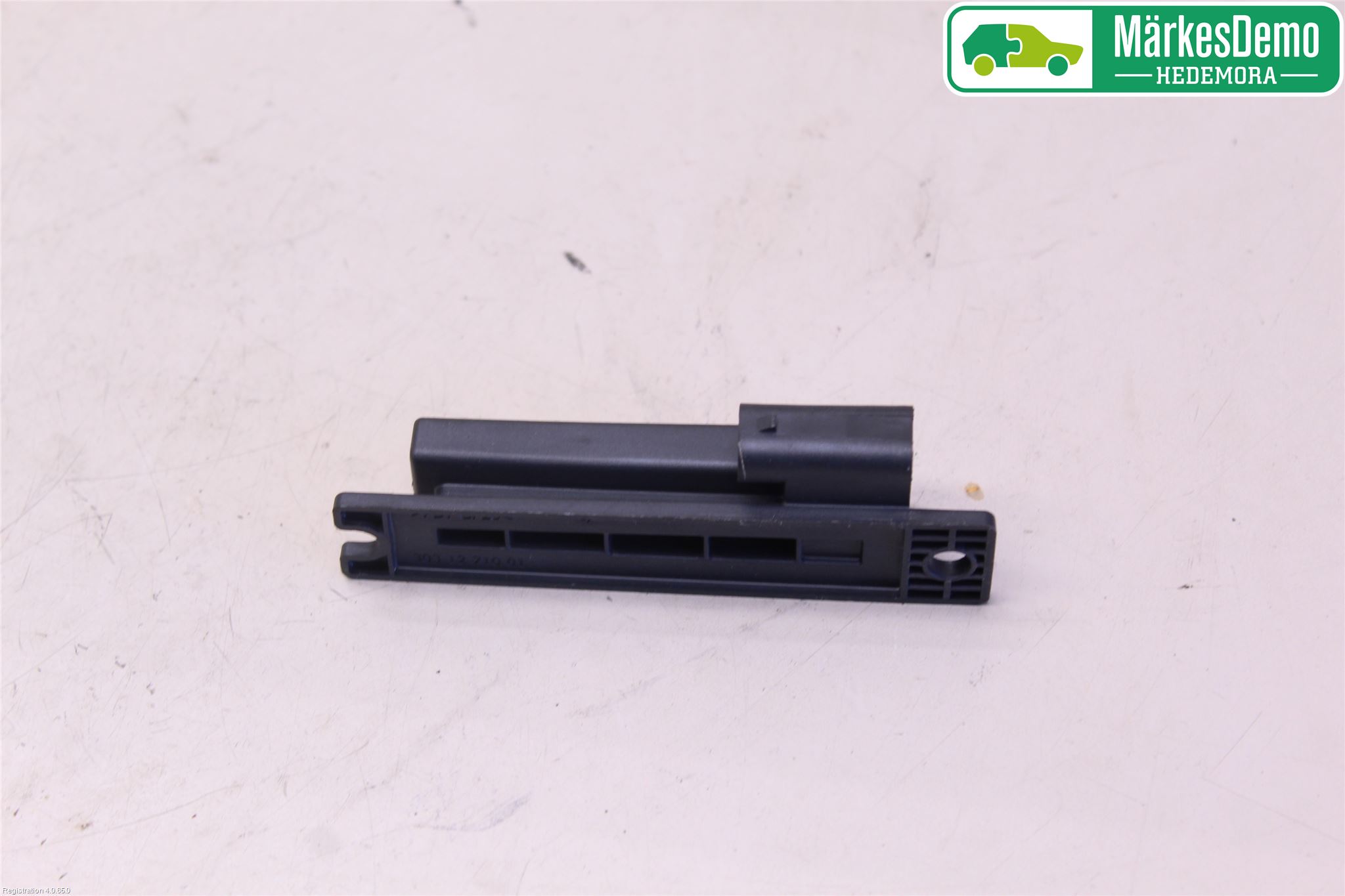 Landrover LAND ROVER DISCOVERY 4 10-16 Antenn El