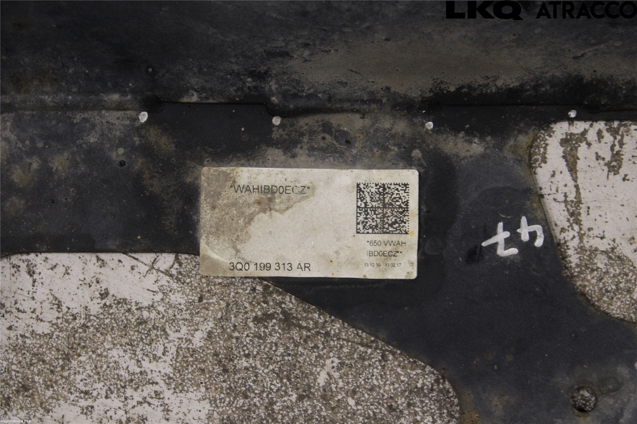 Volkswagen VW TOURAN 16- Framvagnsbalk