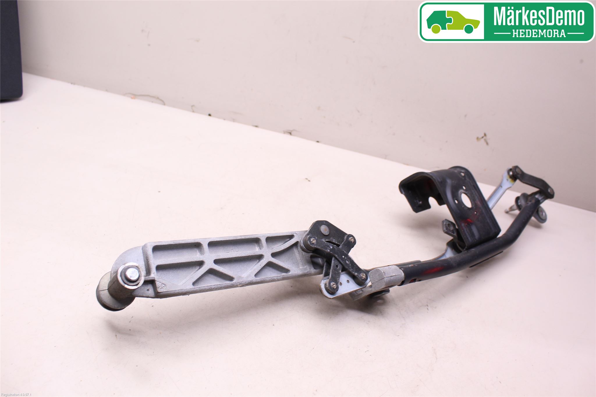 Hyundai TRAJET Torkarmekanism Vindruta