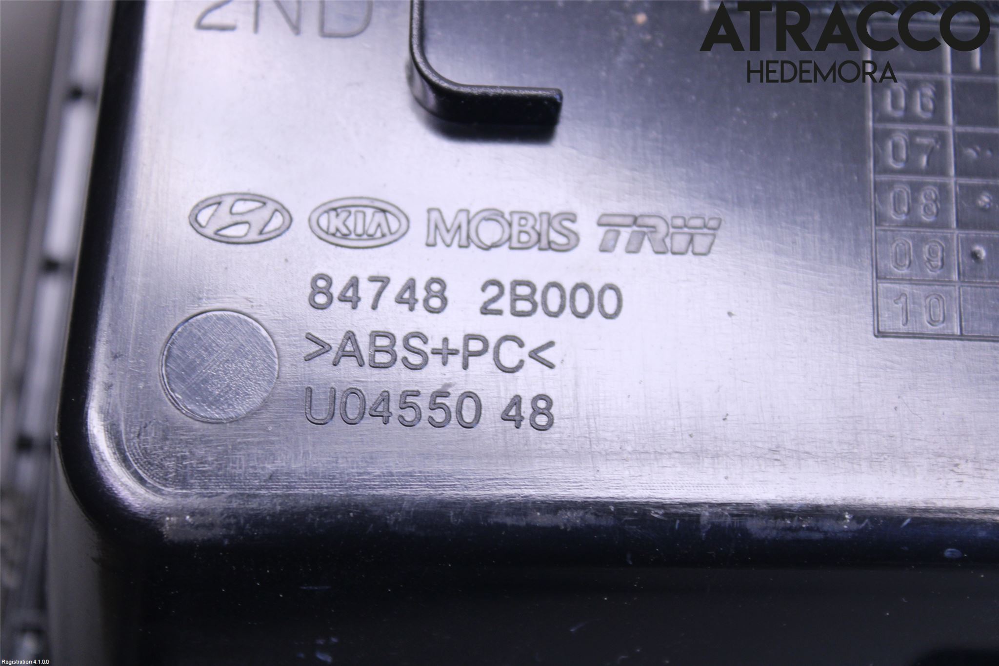 Hyundai SANTA FE  06-12 Instrumentbräda Förvaringsfack