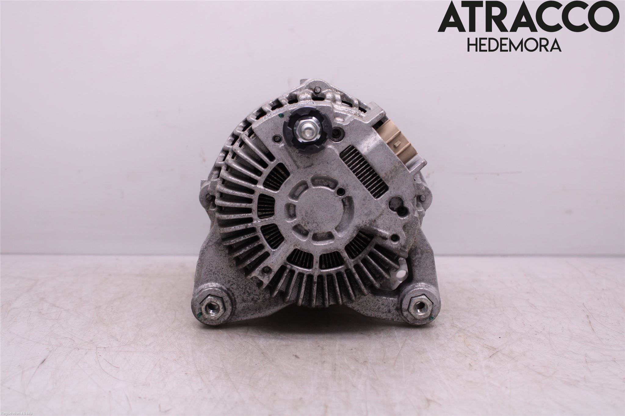 Nissan QASHQAI+2  10-14 Generator