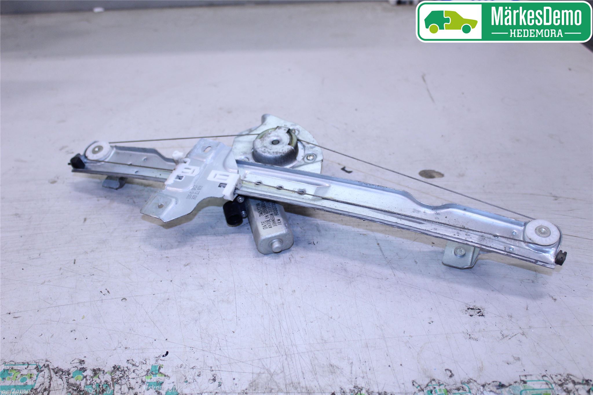 Dacia DUSTER 10-17 Fönsterhiss El Kompl