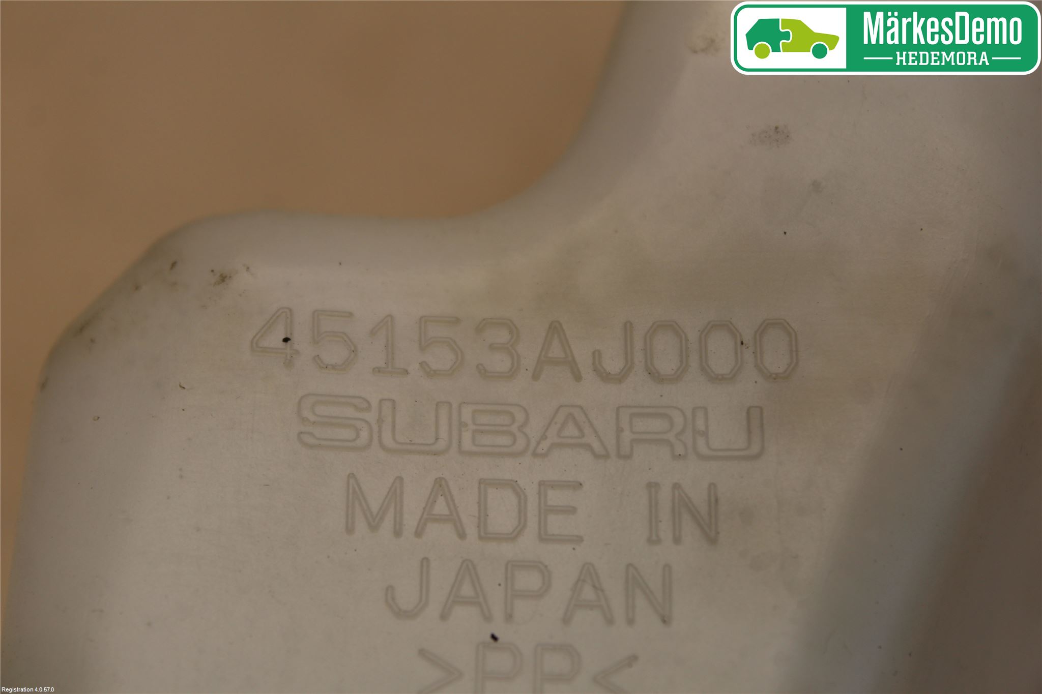 Subaru OUTBACK 10-15 Expansionstank