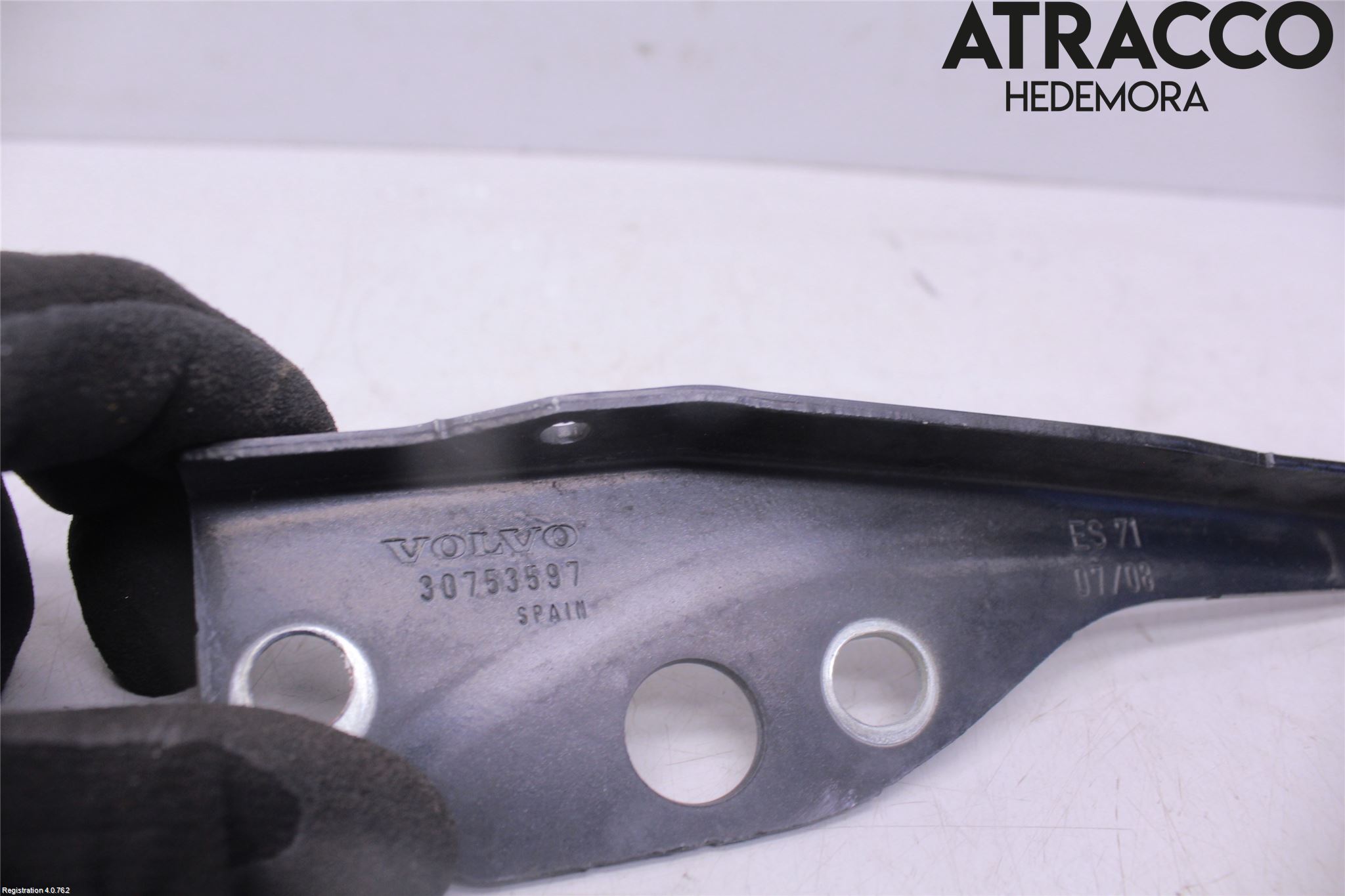 Volvo V50 08-12 Huvgångjärn