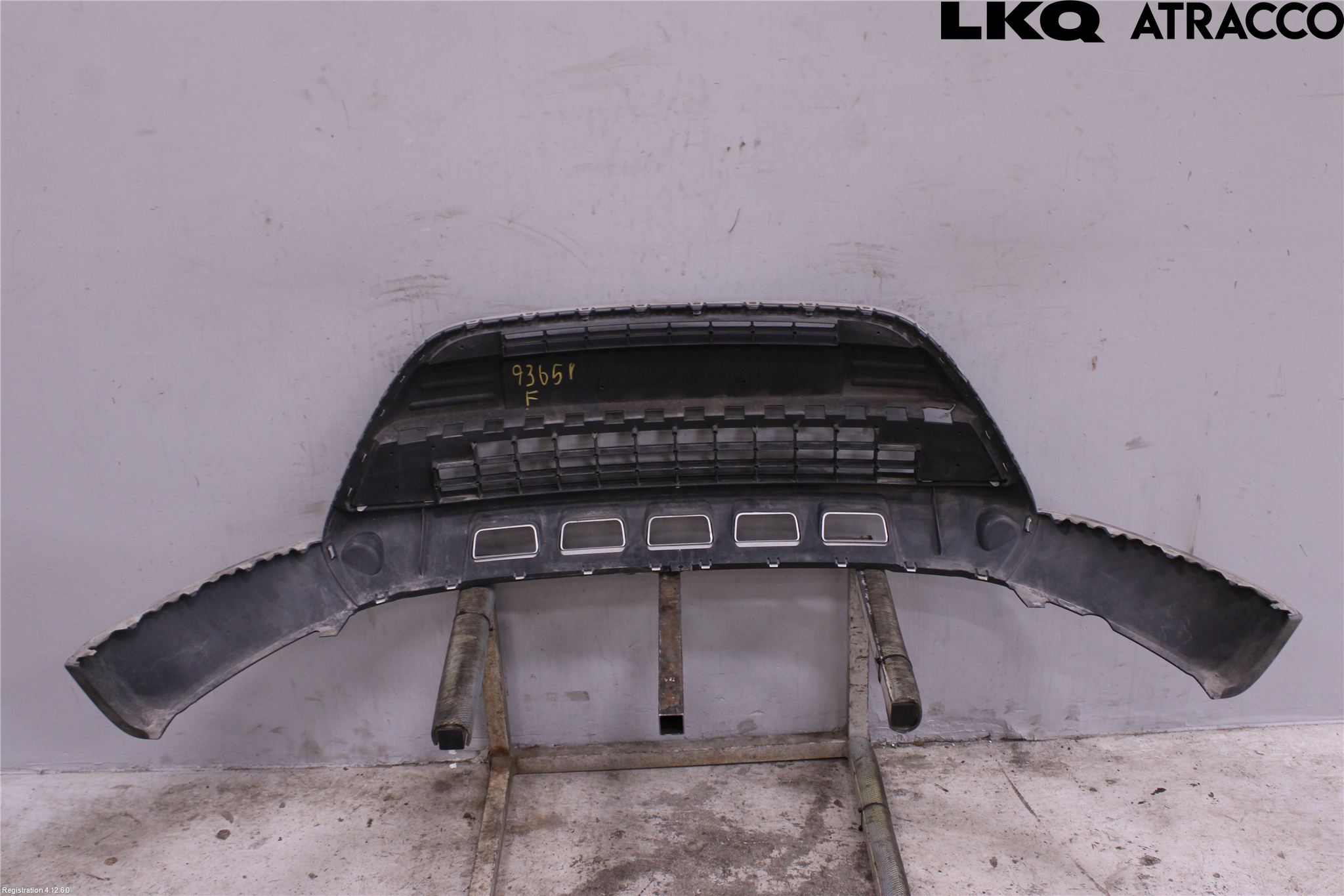 Ford KUGA 08-12 Grilldel Mitt