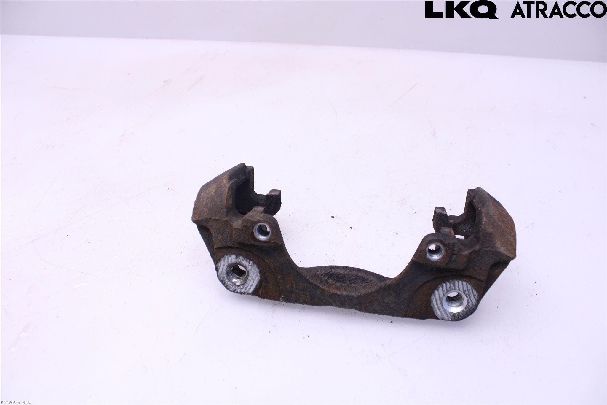 Ford FOCUS 19- Bromsokshållare