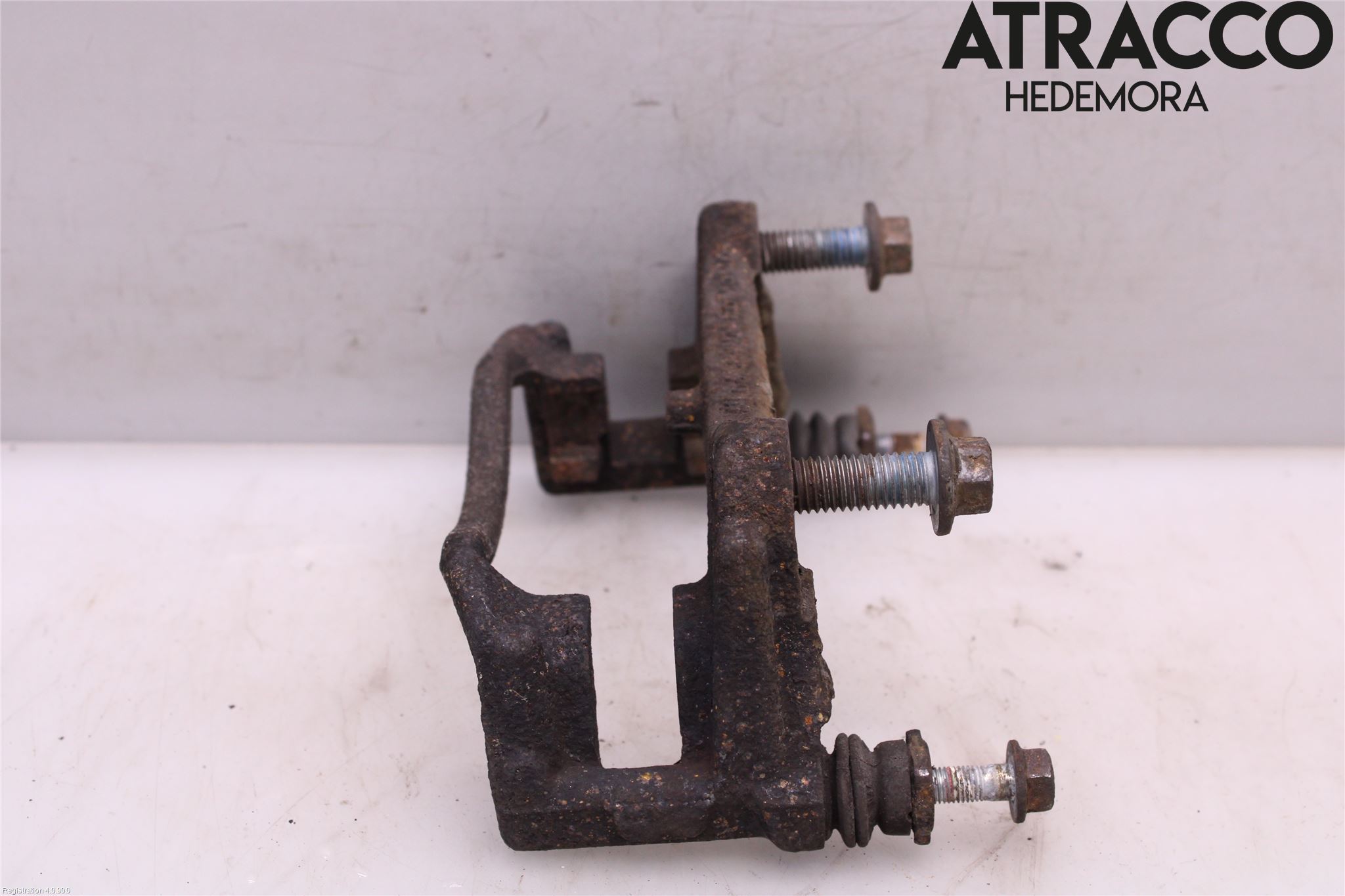 Ford TRANSIT SKÅP/BUSS 14-22 Bromsokshållare