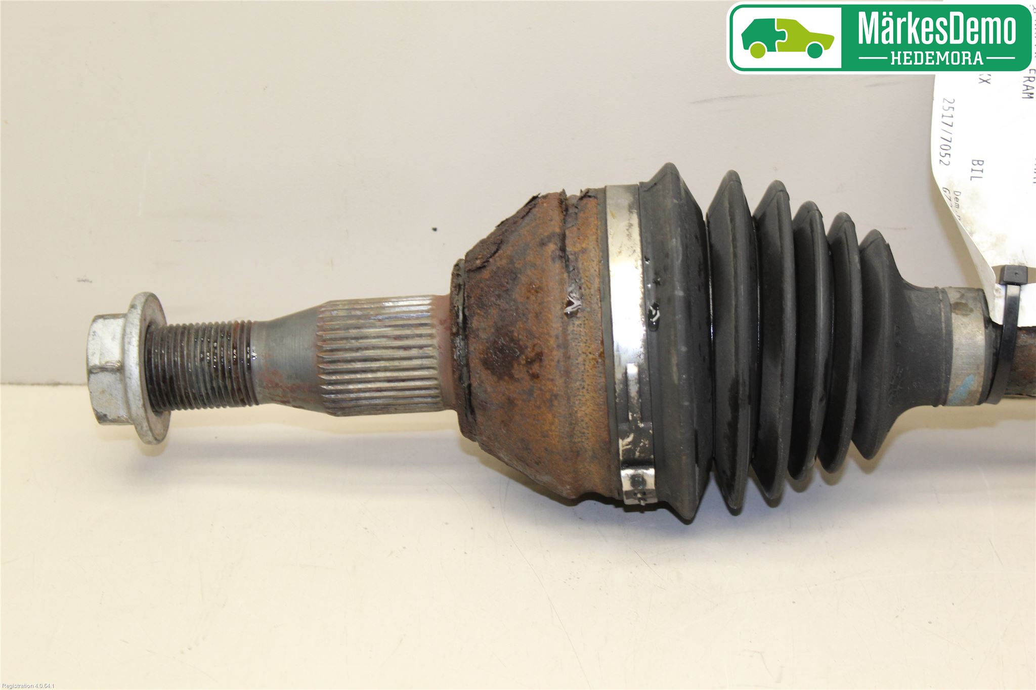 Cadillac STS SEVILLE Drivaxel Fram Höger