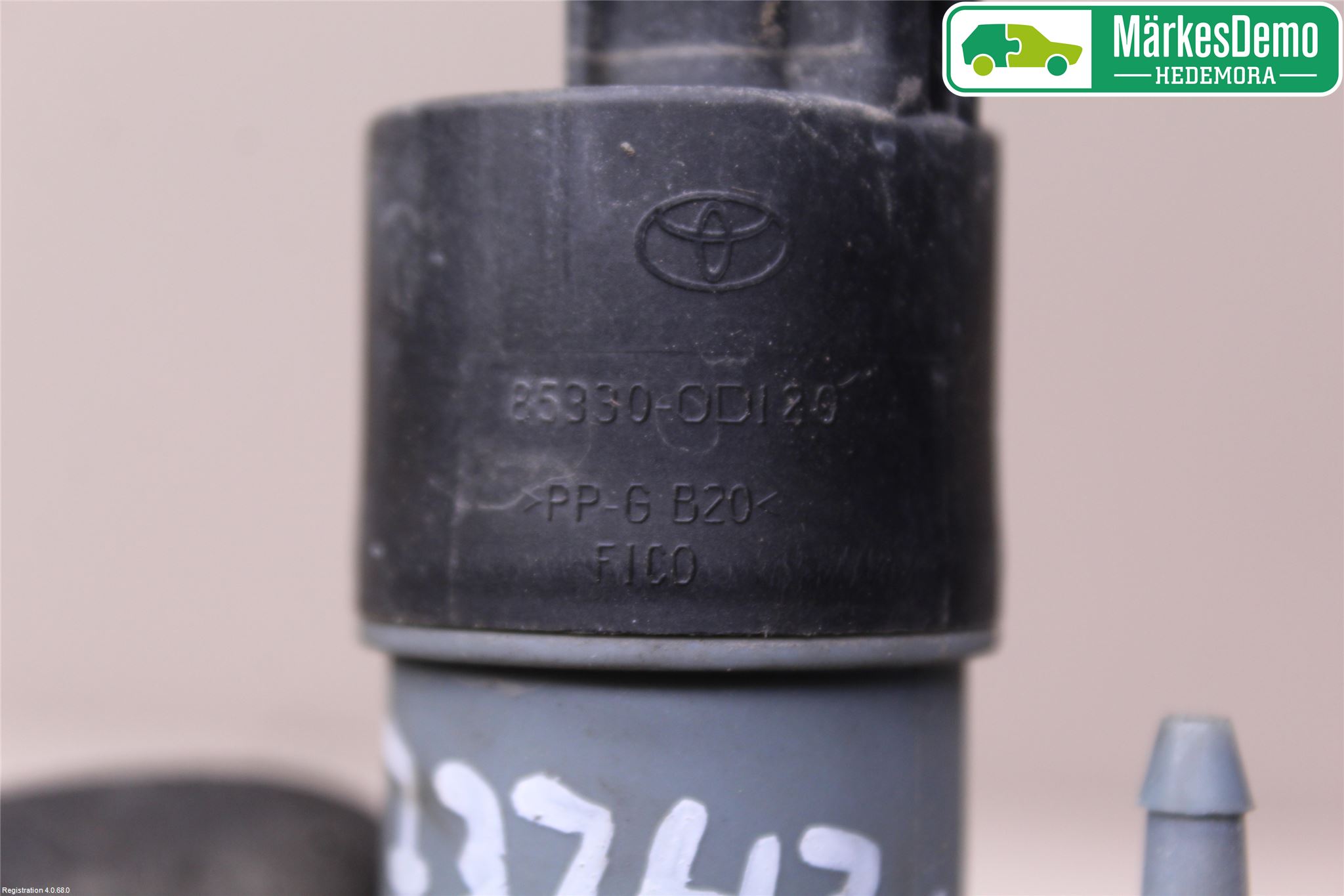 Toyota YARIS XP130 15-20 Spolarpump Vindruta