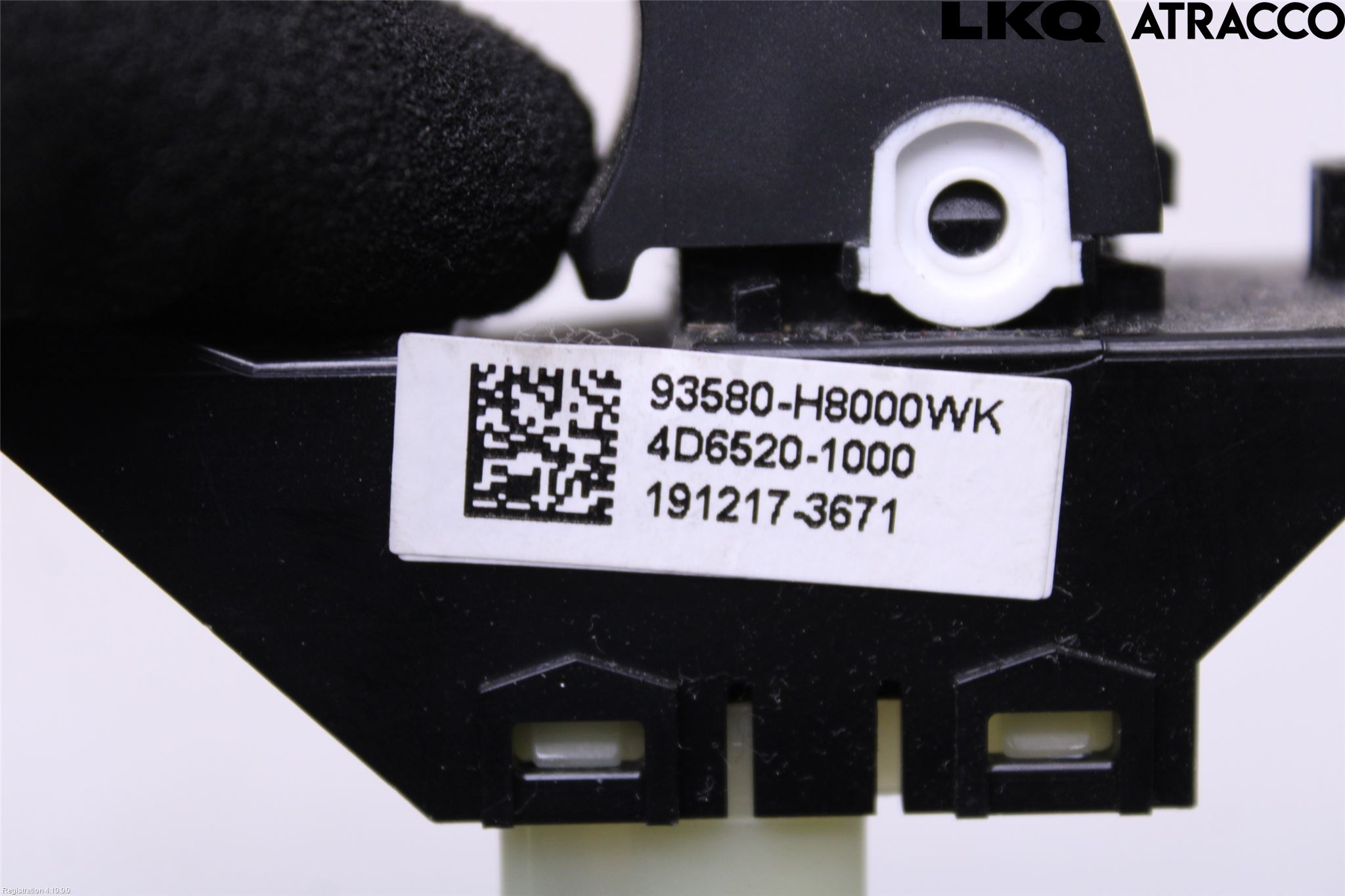 Kia STONIC 18->> Strömställare Elhiss