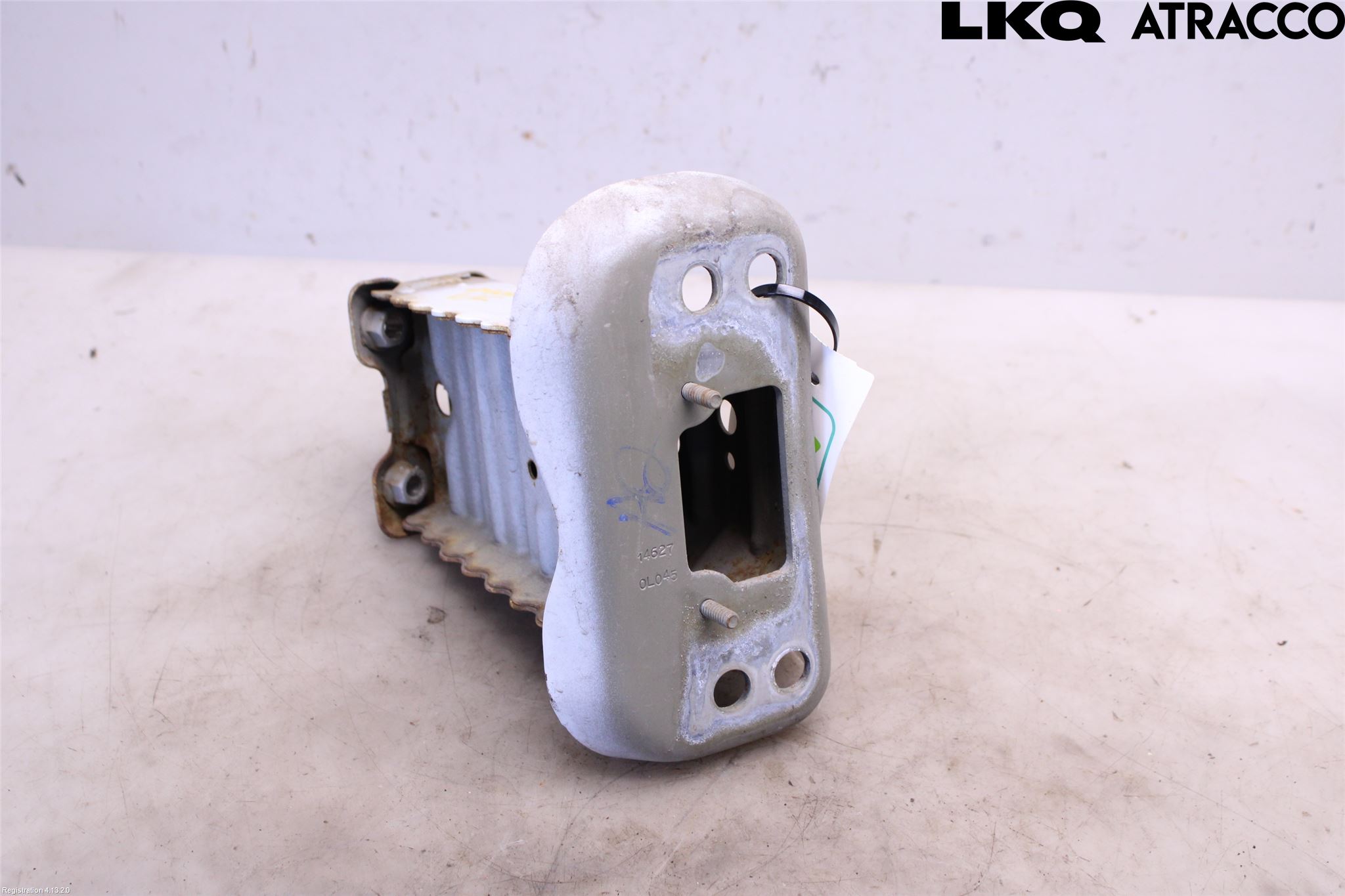 Toyota YARIS XP130 15-20 Stötfångarbärjärn Fram