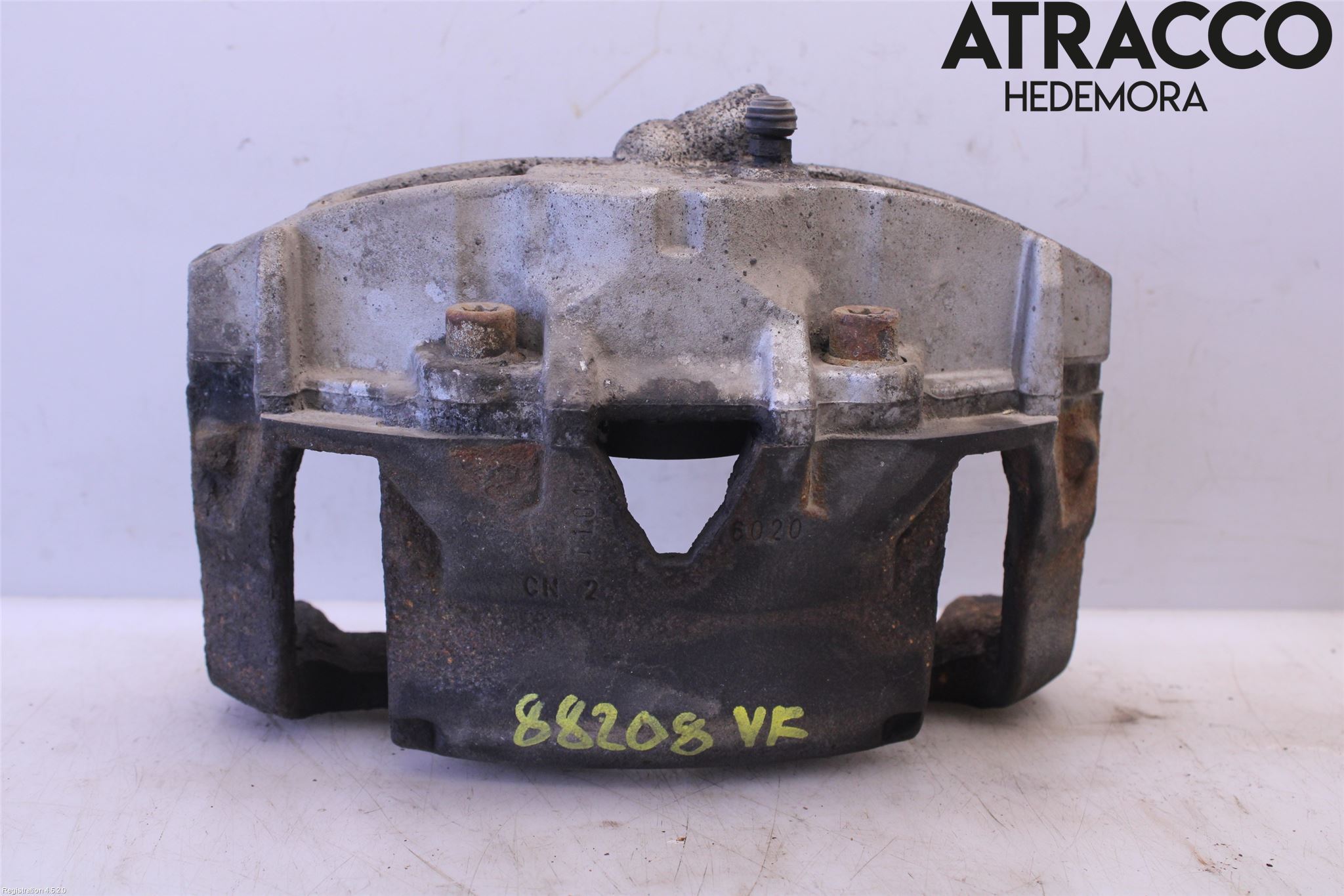 Volvo V70 14-16 Bromsok Fram Vänster