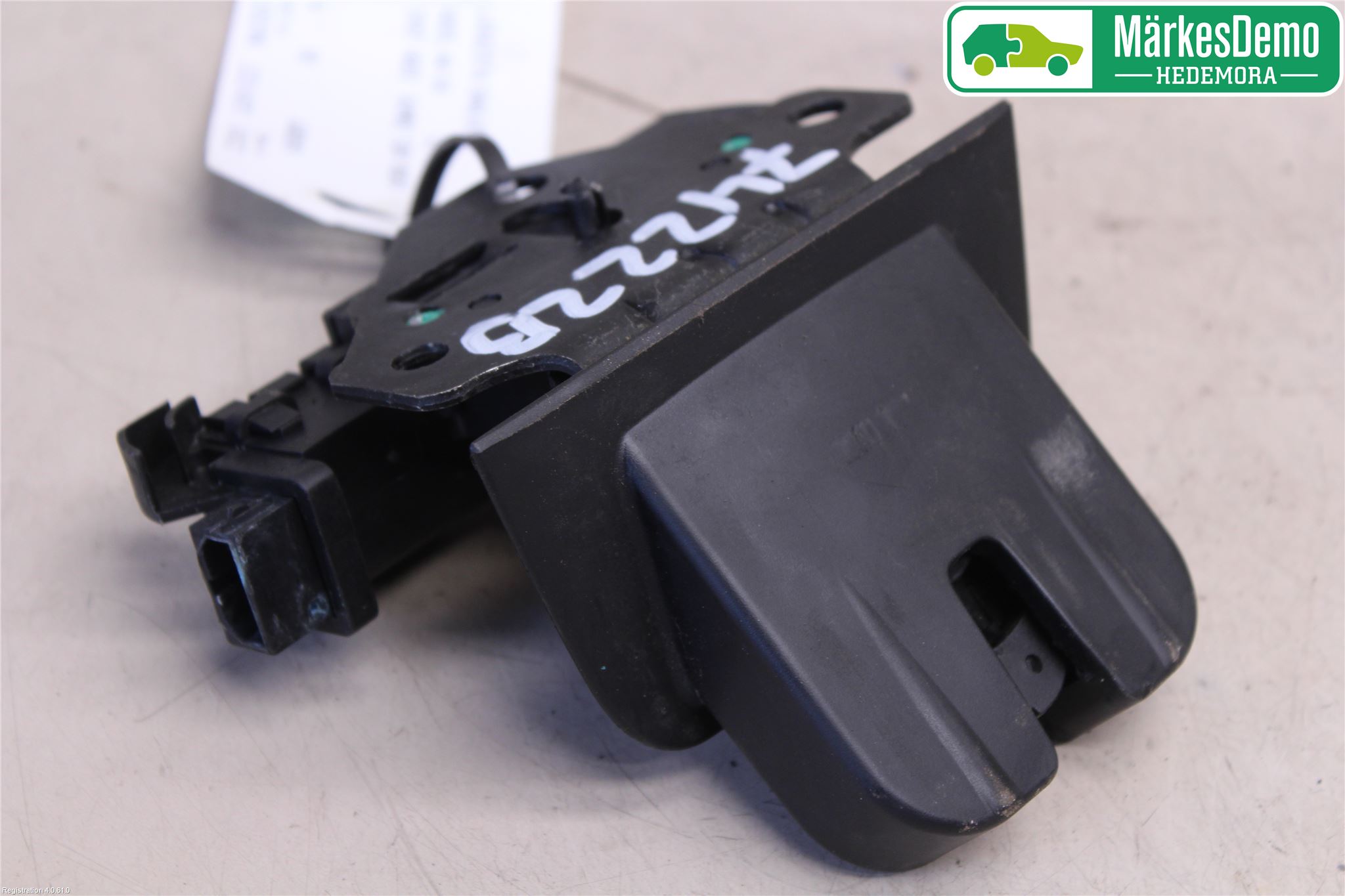 Audi A4/S4 05-07 Låskista Baklucka