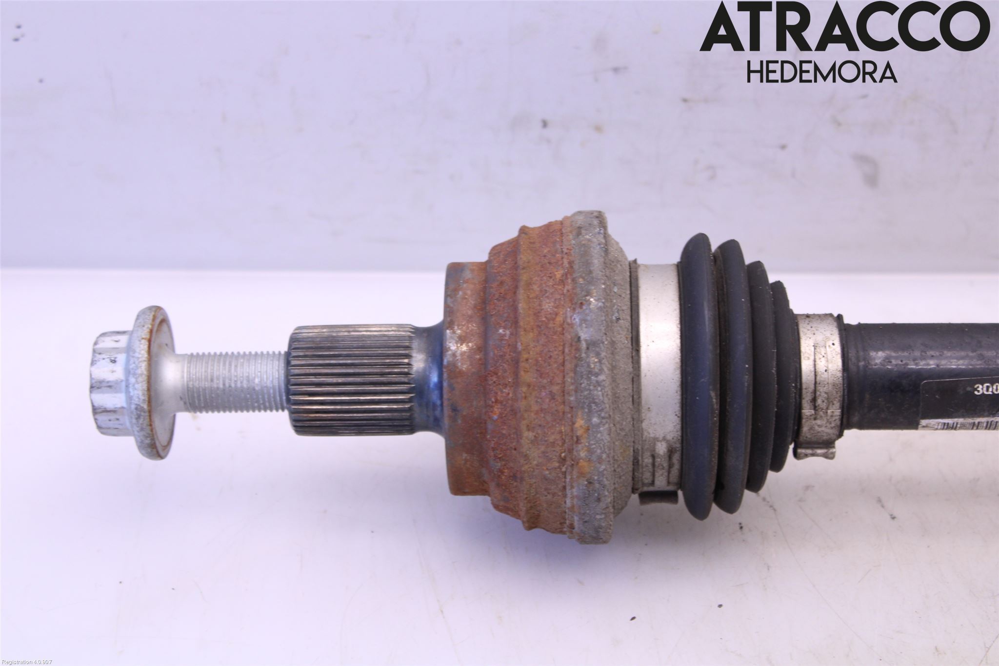 Volkswagen VW TIGUAN 16-24 Drivaxel Bak Vänster