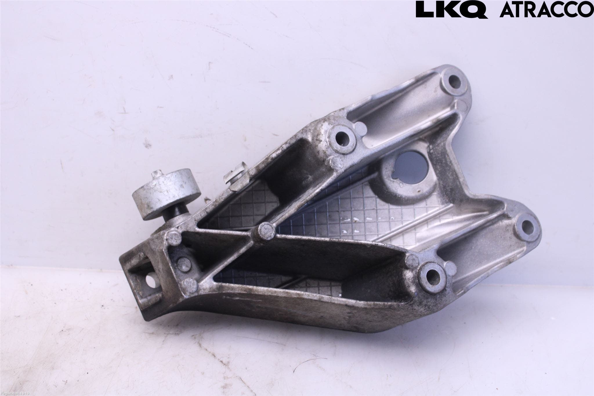 BMW 5 F10/F11/F18 09-17 Motorfäste